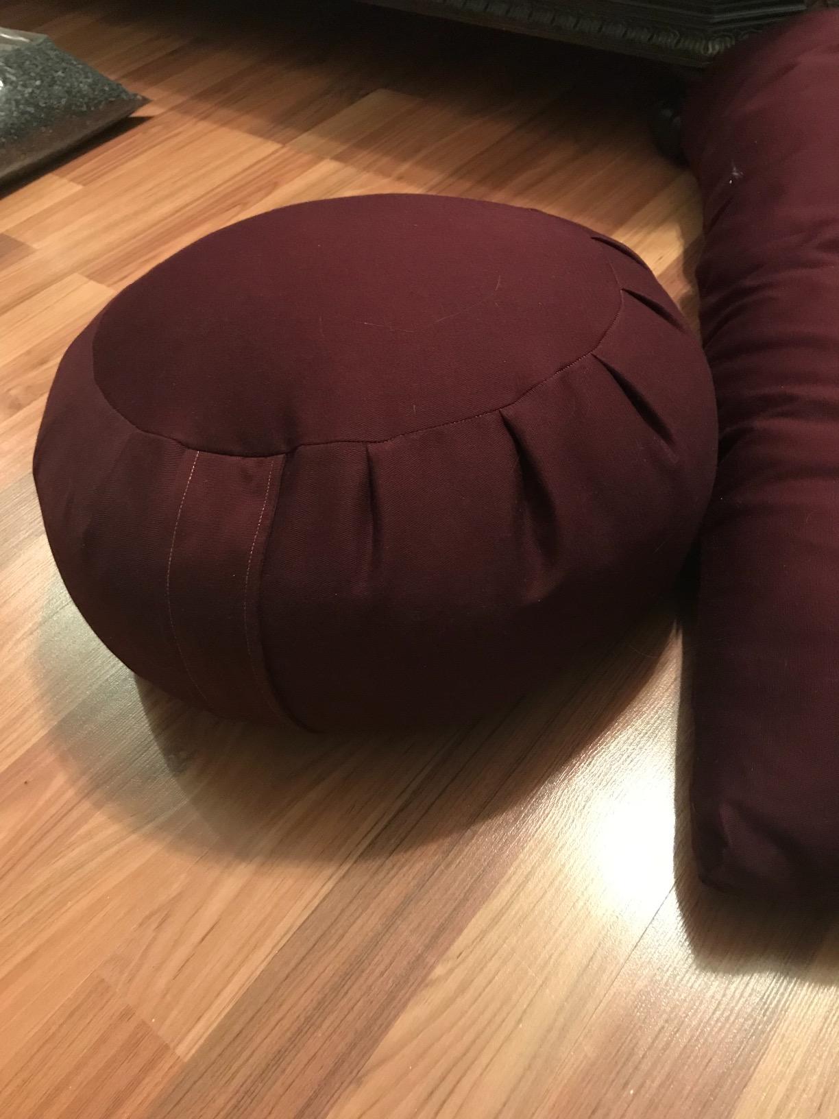 Buckwheat Zafu and Zabuton Meditation Cushion Set (2pc) customer photo 1