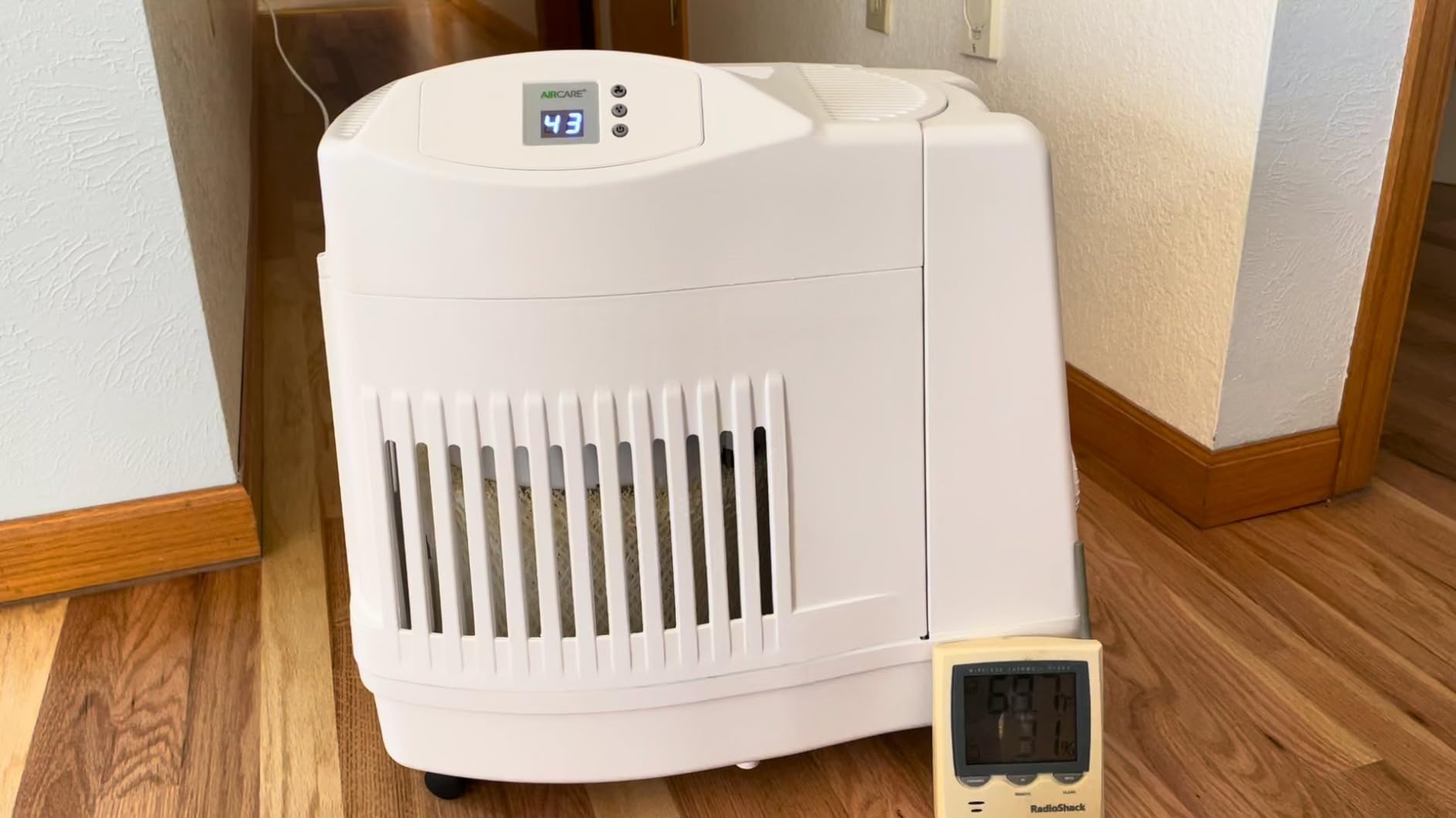 AIRCARE MA Whole-House Console-Style Evaporative Humidifier (Console) customer photo 2