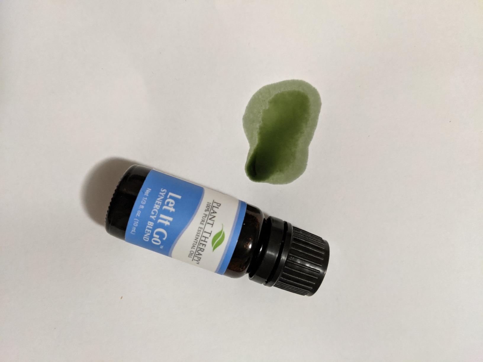 Plant Therapy Chill Out Essential Oil Blend (Formally Let It Go), 10 mL (1/3 oz), for Stress & Calming Relief, 100% Pure, Undiluted, Great for Essential Oil Diffusers customer photo 1