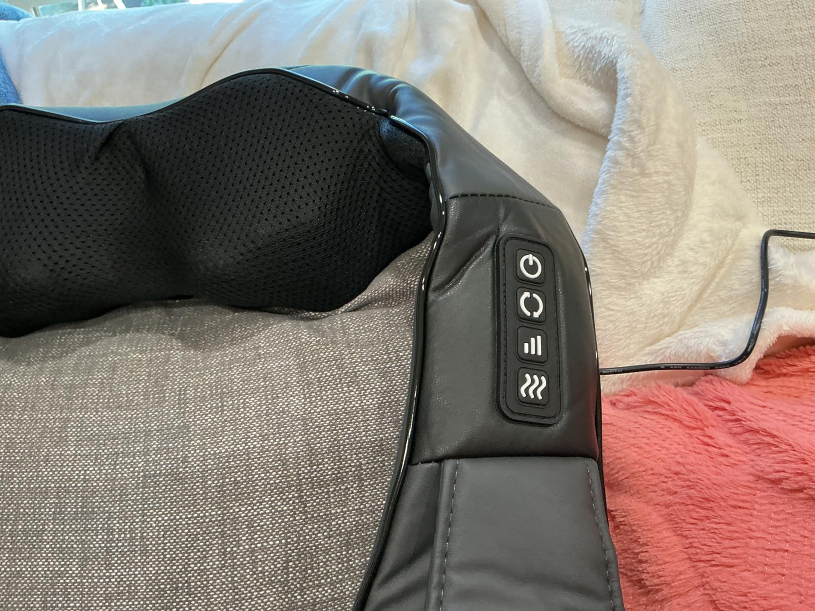 Nekteck Shiatsu Neck Massager with Heat for Pain Relief Deep Tissue, 2026 Upgraded 3D Back Shoulder Kneading Massage Pillow, Relaxation Gifts for Mom Dad Friends, Black (NOT Cordless) customer photo 1