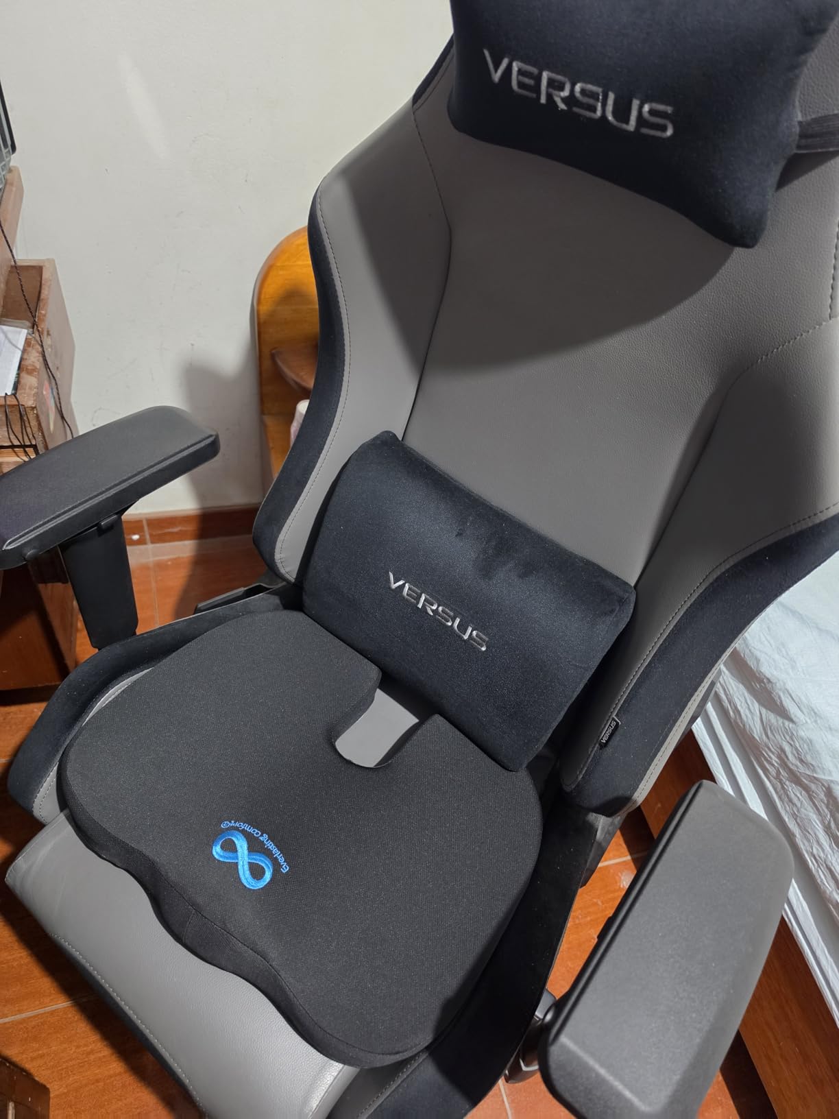 Everlasting Comfort Doctor Recommended Memory Foam Seat Cushion for Office Chairs & Car - Ergonomic Office Desk Accessories - Cushions for Tailbone Pain Relief, Sciatica (Black, Large) customer photo 2