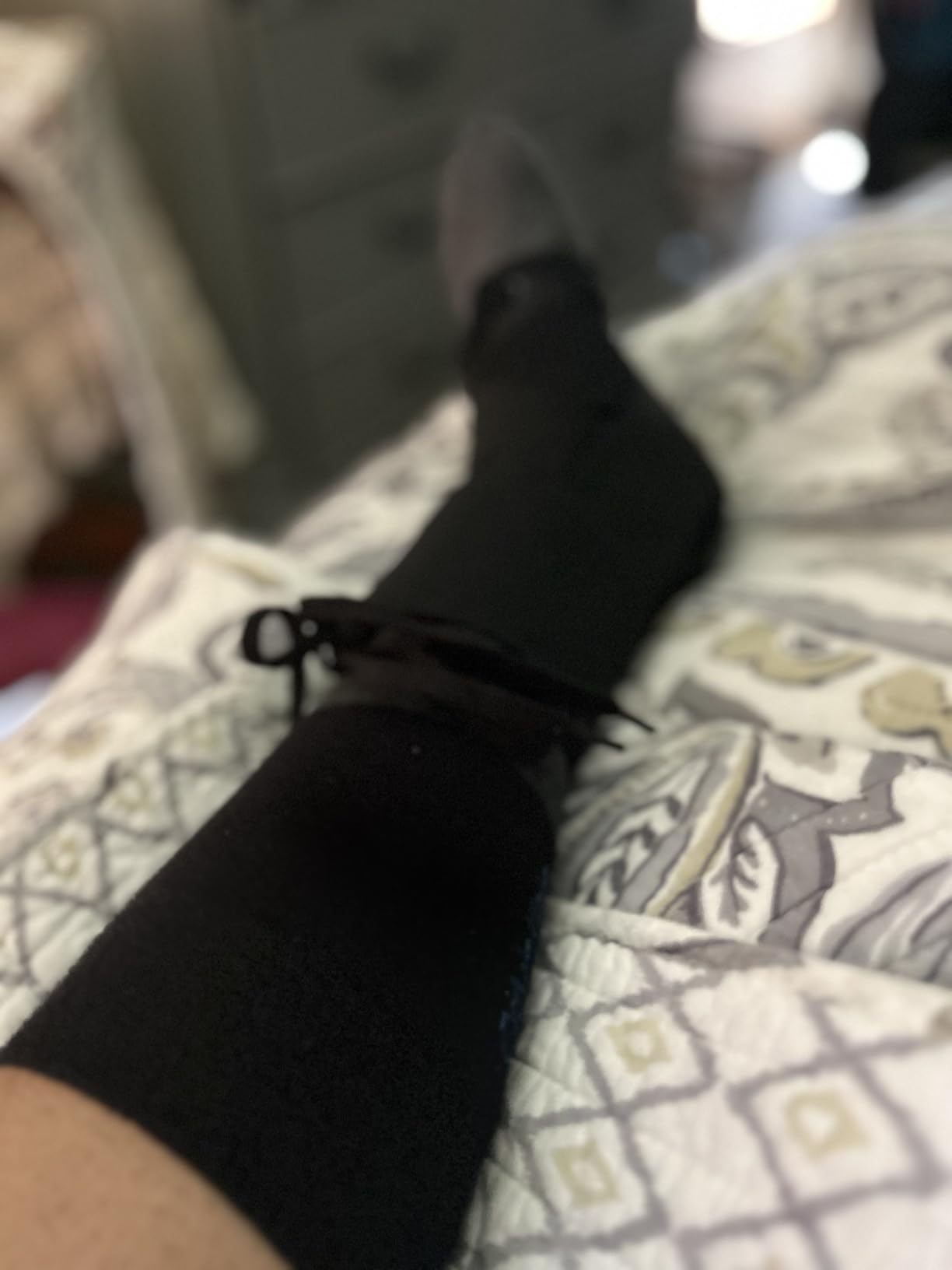 Z ATHLETICS Ankle Brace for Women & Men - Lace Up Adjustable Support with Side Stabilizers for Sprained Ankle, Achilles Tendonitis Relief | Basketball, Volleyball, Running & Sports Recovery customer photo 1