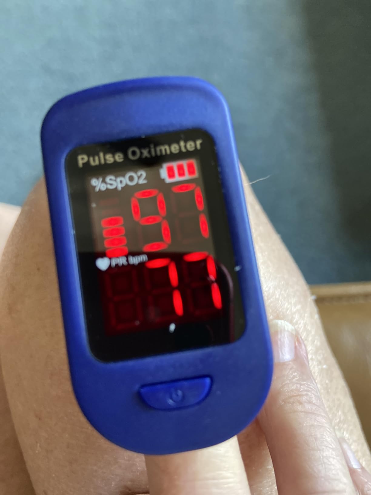 Zacurate 500BL Fingertip Pulse Oximeter Blood Oxygen Saturation Monitor with Batteries Included (Navy Blue) customer photo 2