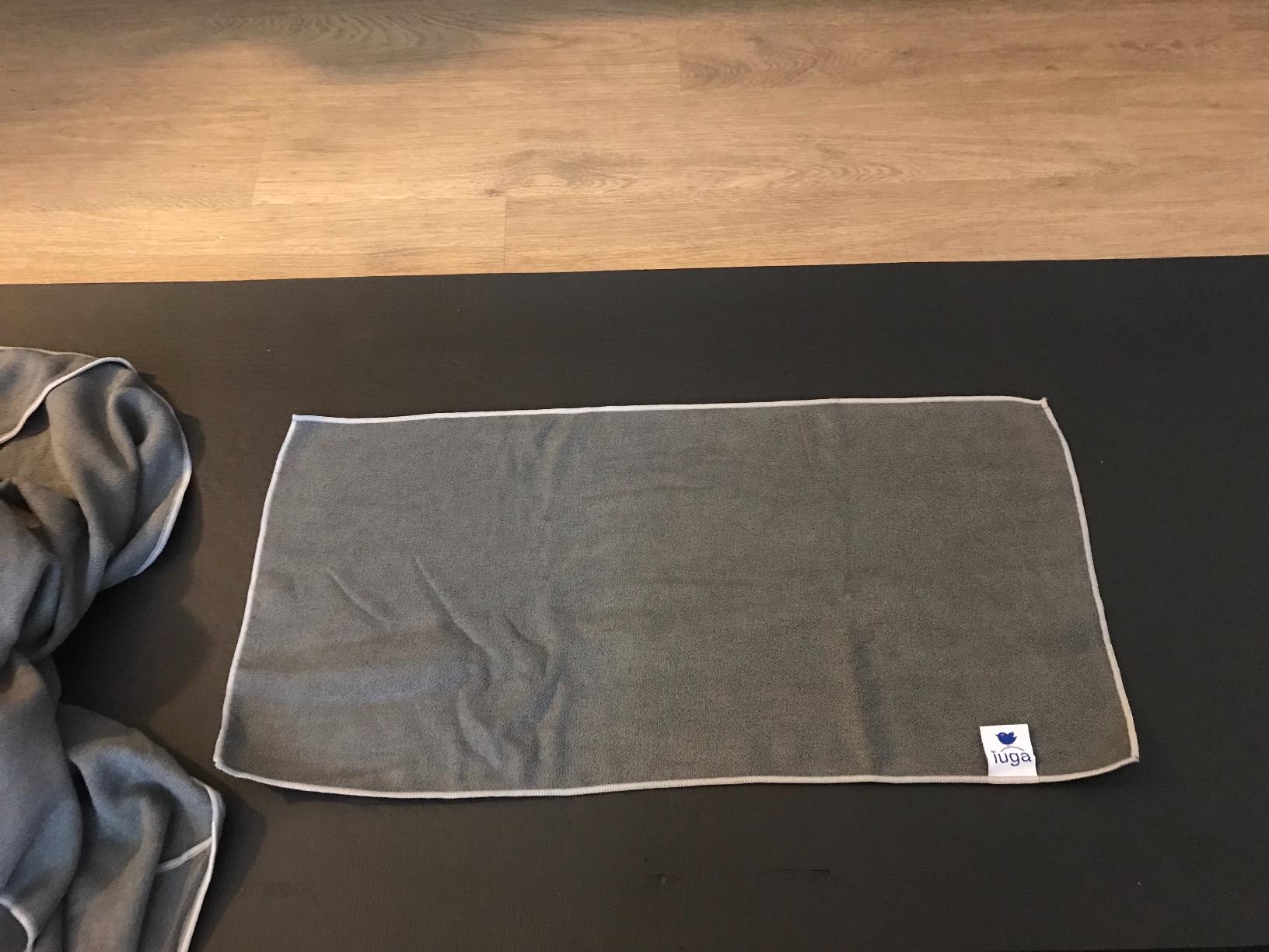 IUGA Yoga Towel for Hot Yoga Non Slip Extra Thick Yoga Mat Towel + Hand Towel 2in1 Set with Corner Pockets Super Absorbent and Quick Dry Hot Yoga Towel customer photo 2