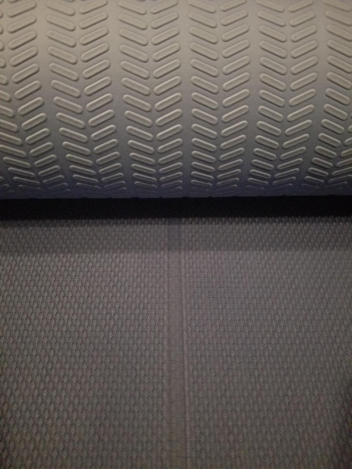 Heathyoga Yoga Mat Non Slip TPE Hot Yoga Mat customer photo 2