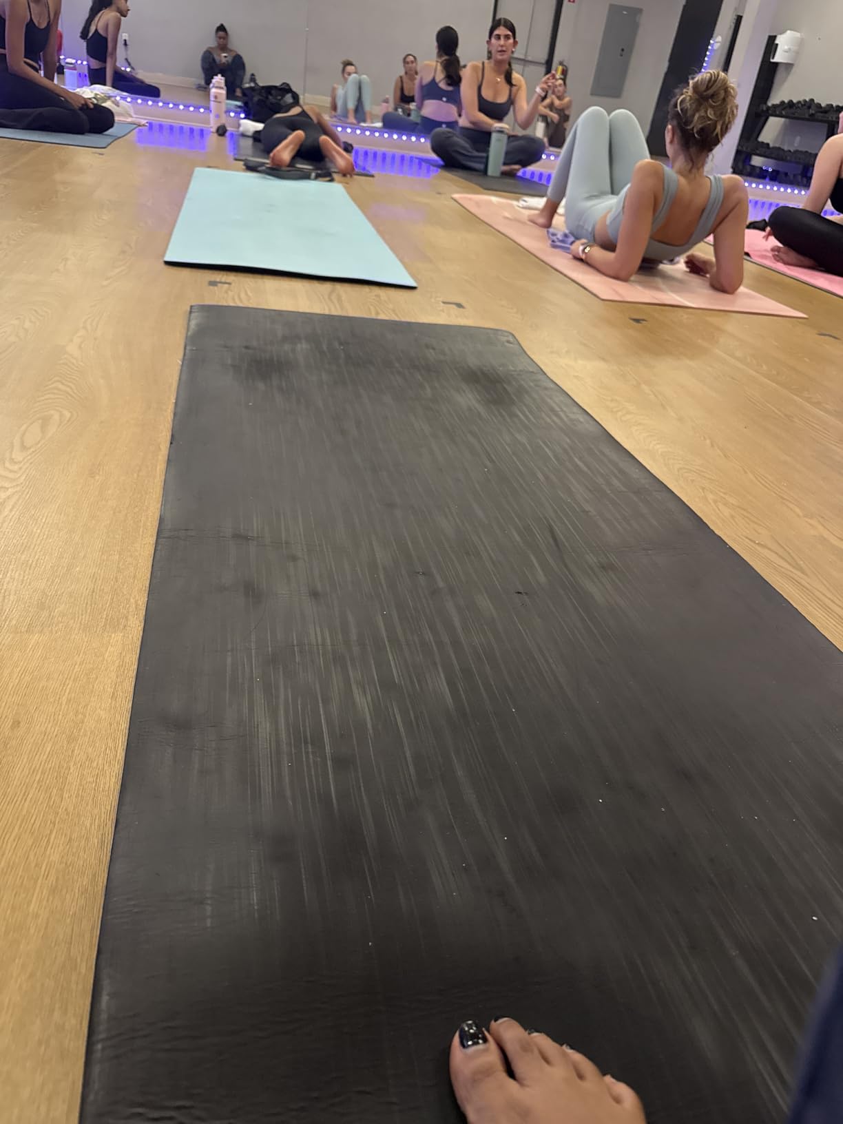 IUGA Pro Yoga Mat Non Slip Hot Yoga Mat customer photo 1