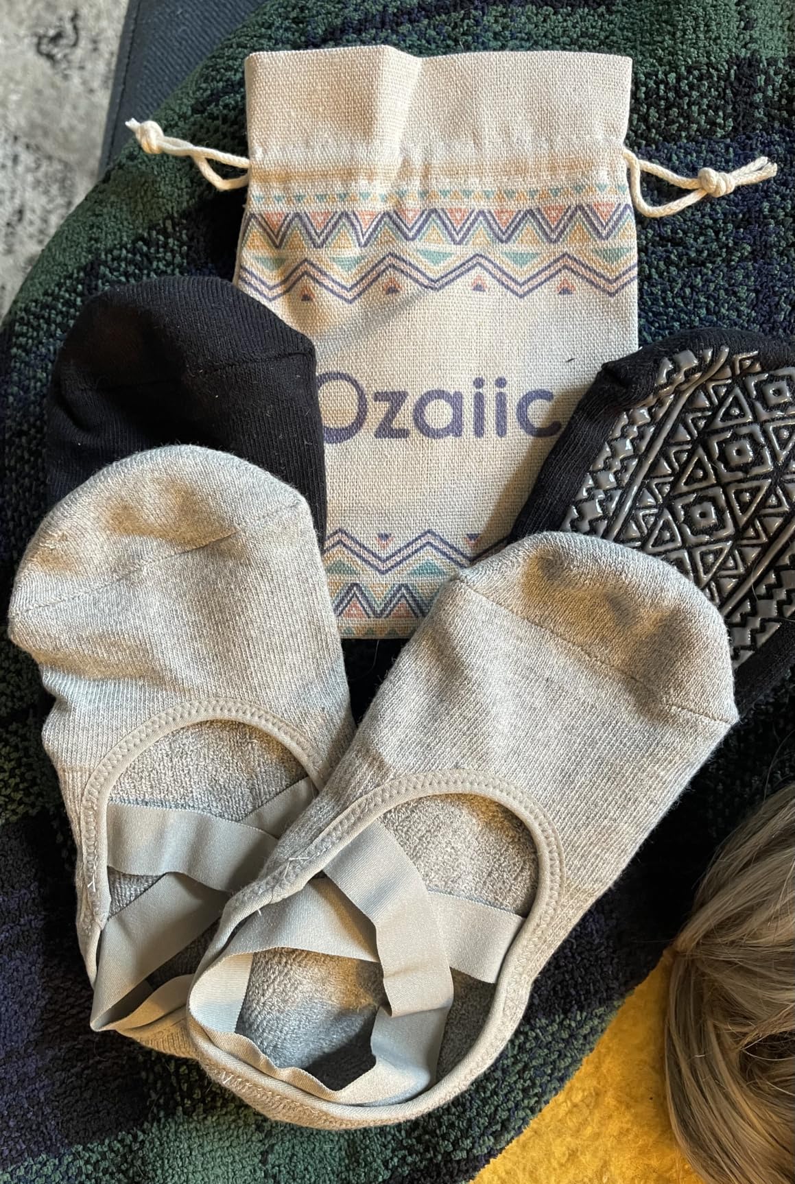 Ozaiic Pilates Socks for Women Non Slip Grip, Yoga Socks with Grippers for Barre, Hospital, Ballet, Dance, Barefoot Workout customer photo 1