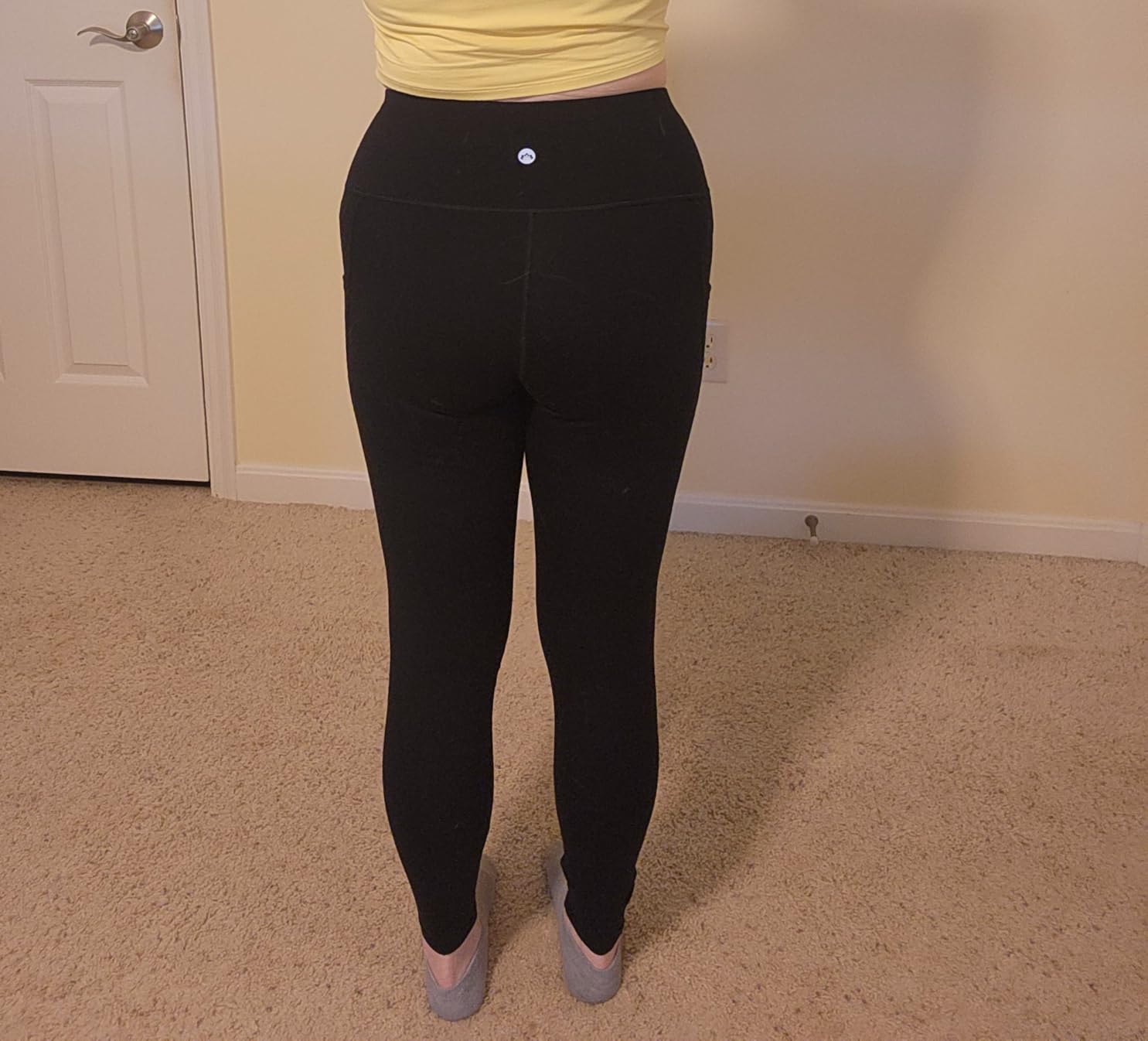 Heathyoga Leggings with Pockets for Women Tummy Control High Waisted Yoga Pants Women Compression Workout Leggings customer photo 1