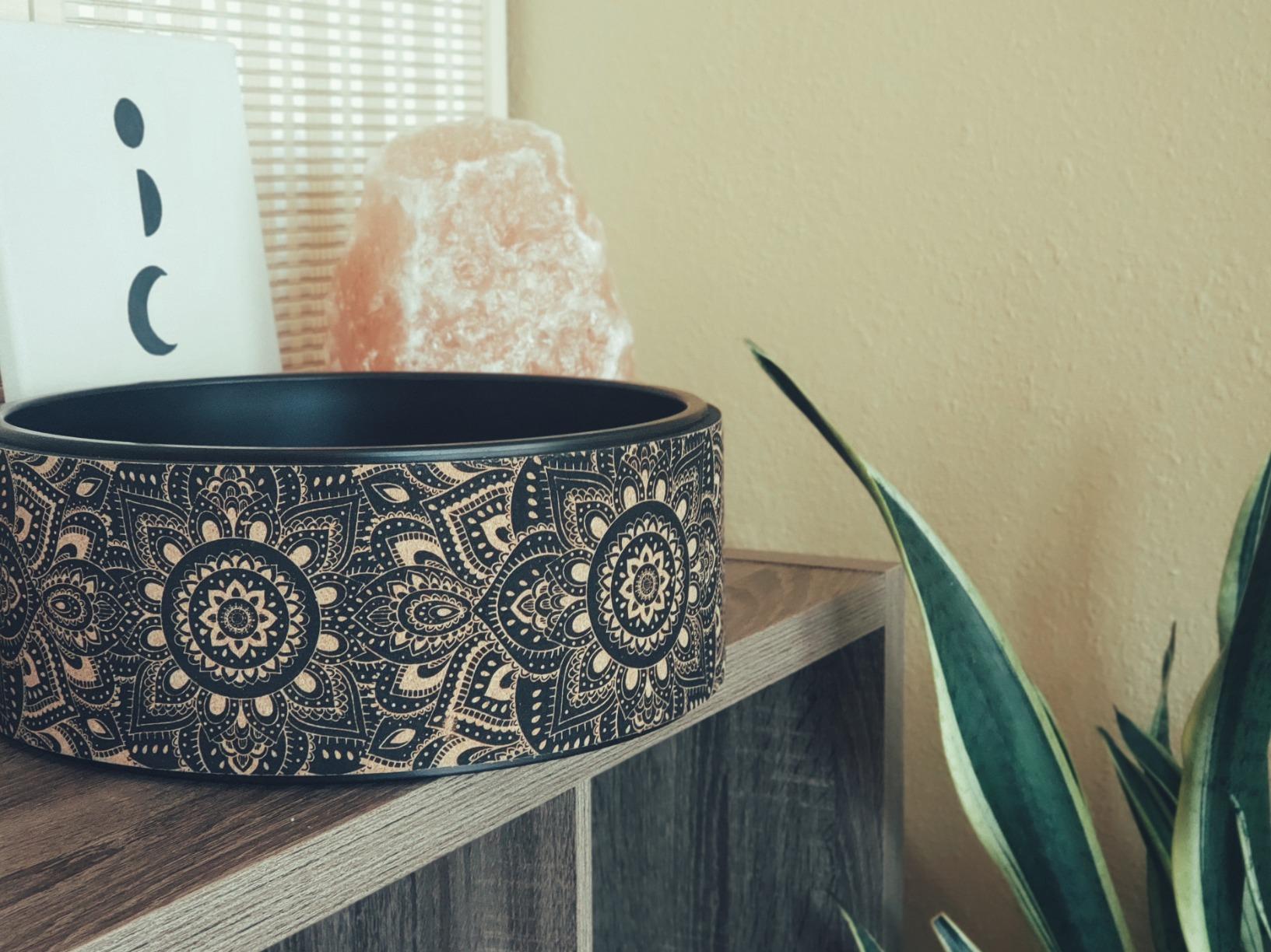 YOGA DESIGN LAB | THE YOGA WHEEL | Eco Printed, Extra Strength, Padded, Dharma Exercise Wheel | Designed in Bali | Enhance Your Postures and Stretch Deeper (Mandala Black) customer photo 2