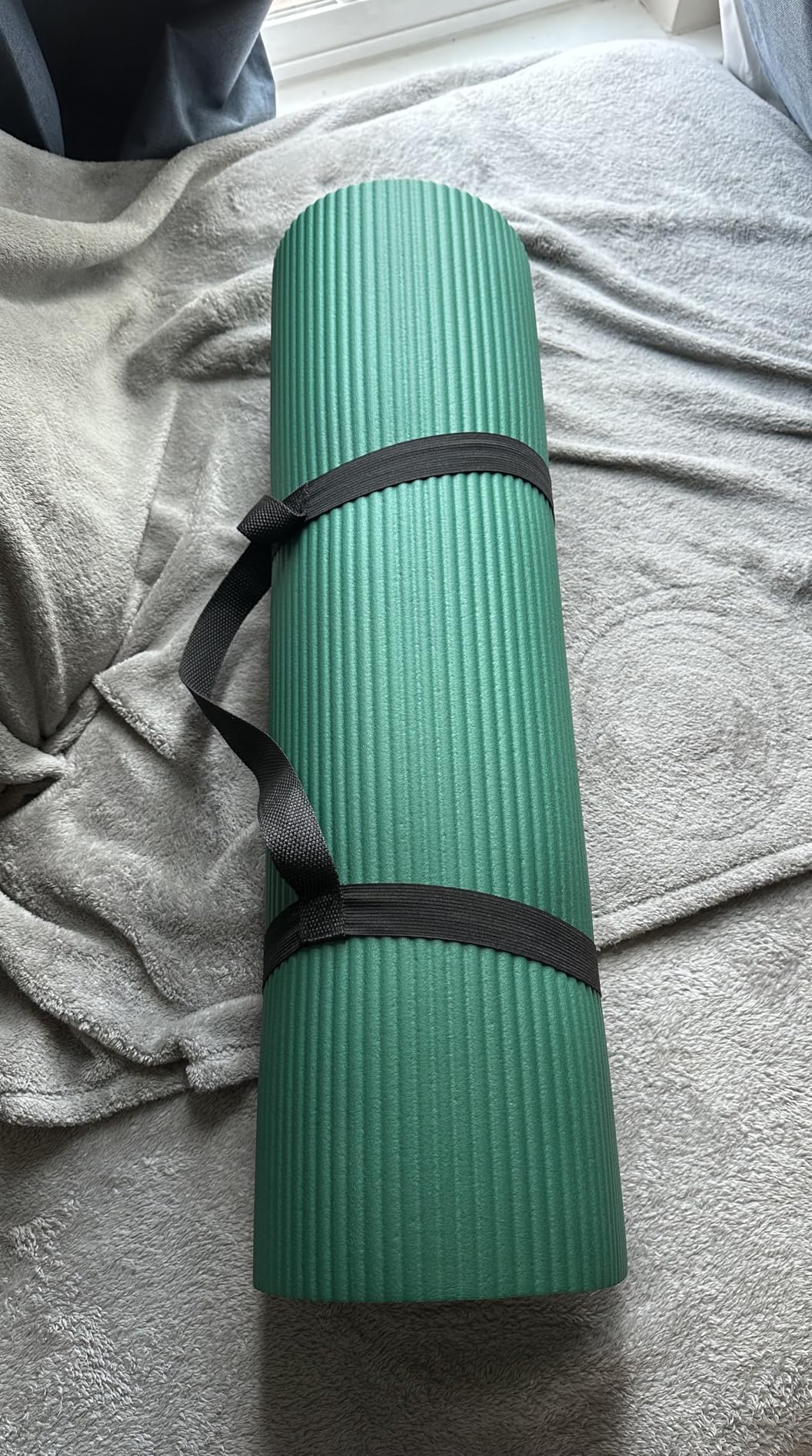 Gaiam Thick Yoga Mat with Easy-Cinch Carrying Strap customer photo 2