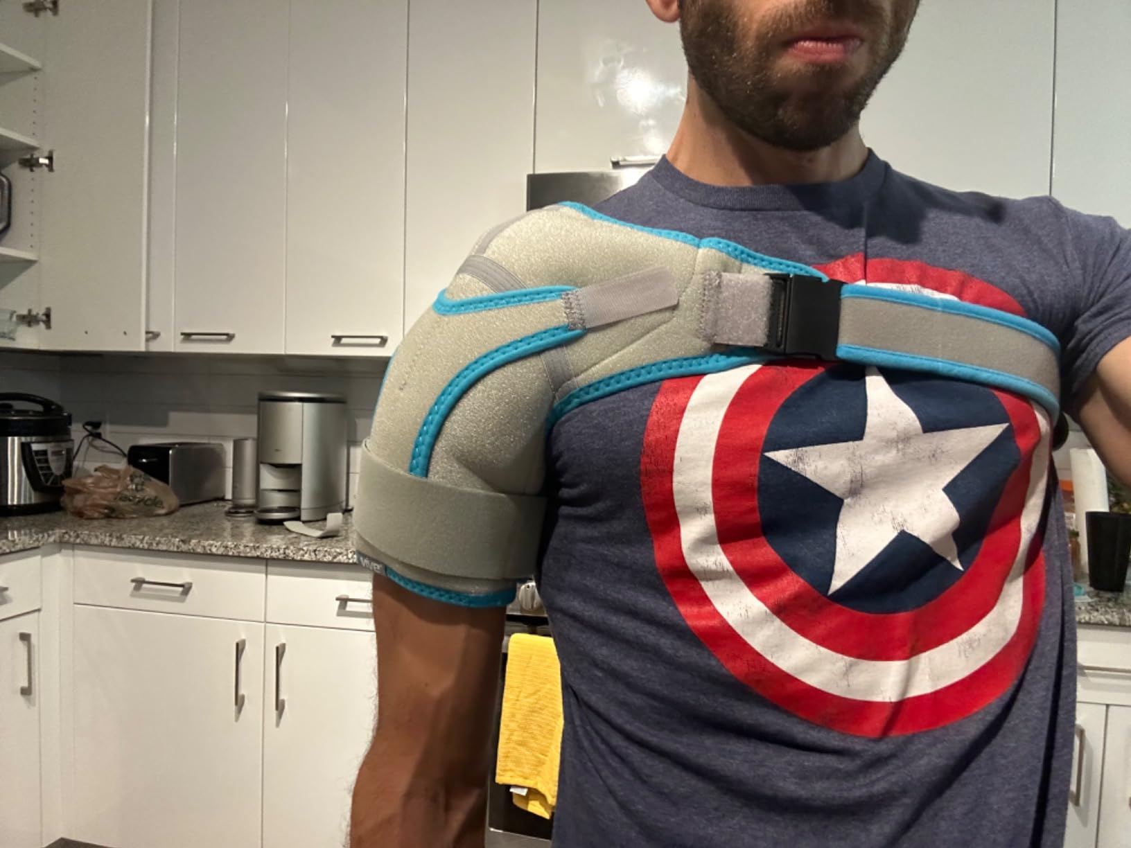 Arctic Flex Shoulder Ice Pack Brace - Cold Reusable Cool Gel Wrap, Hot Therapy - Immobilizer Compression Stability Support for Tendonitis, Dislocated Joint, Left and Right Rotator Cuff Arm Pain Relief customer photo 1