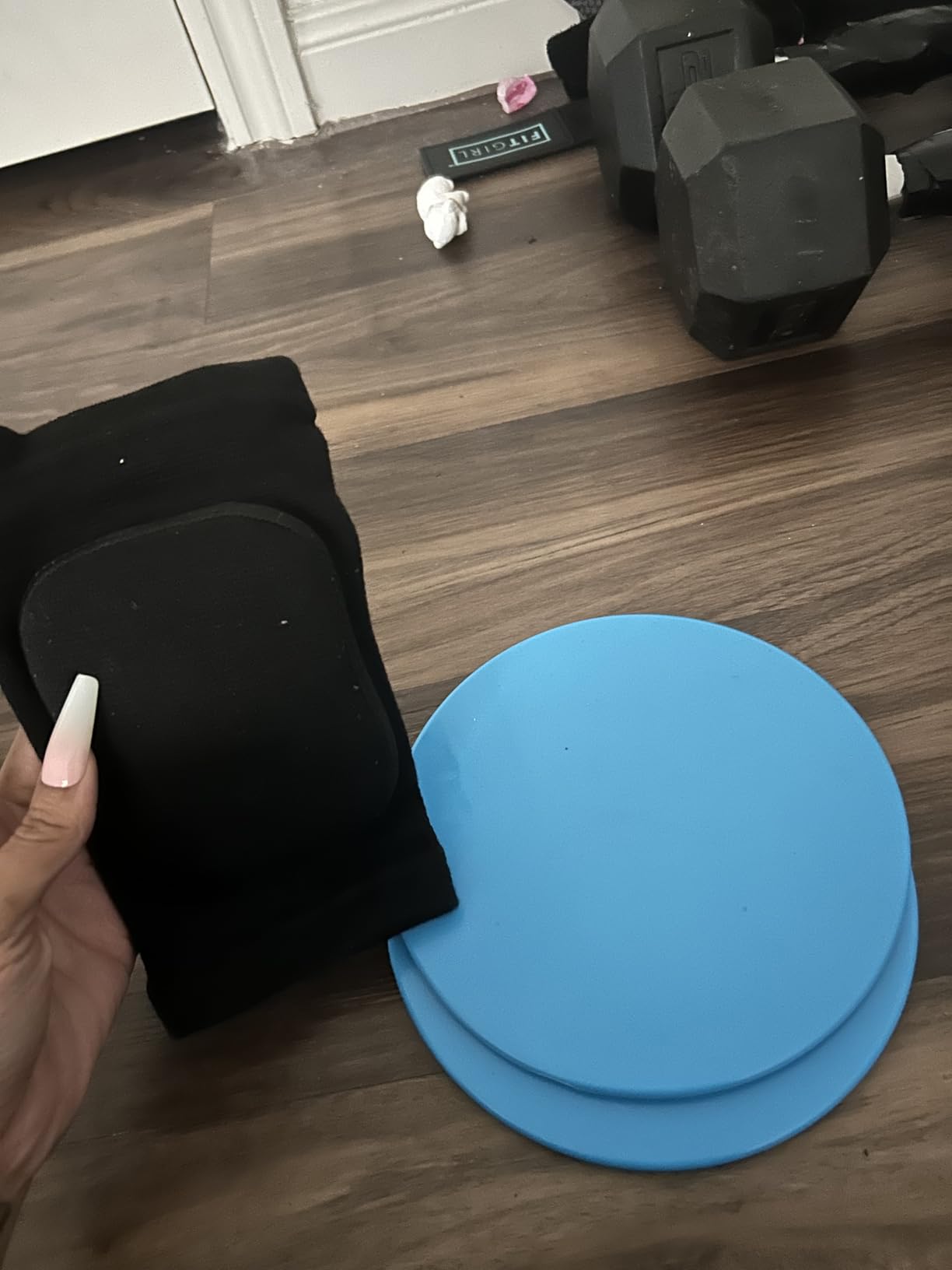 A AZURELIFE Exercise Core Sliders, Dual Sided Exercise Gliding Discs Use on Carpet or Hardwood Floors customer photo 1