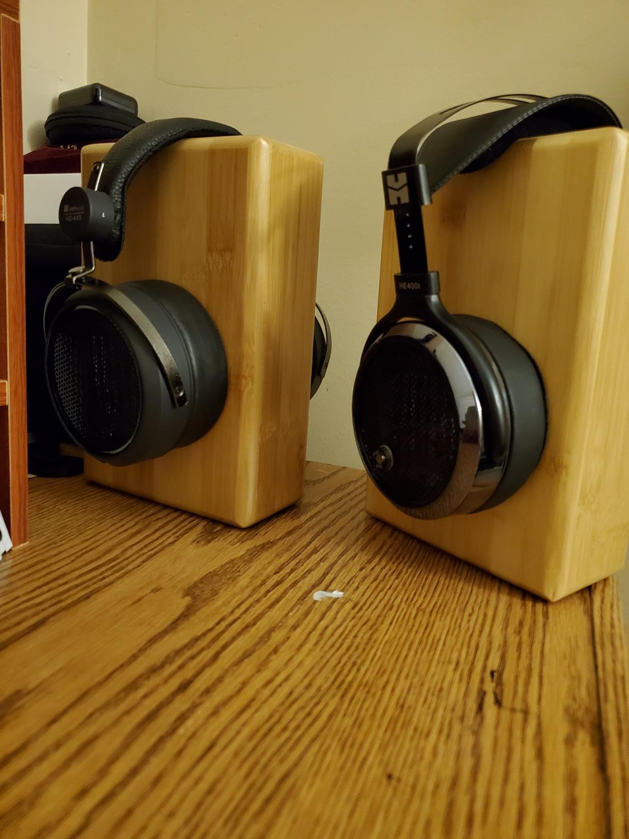 Bamboo Yoga Block (2 PCS), Bamboo Handstand Block, Support Brick to Deepen Poses, Improve Strength and Aid Balance and Flexibility customer photo 1