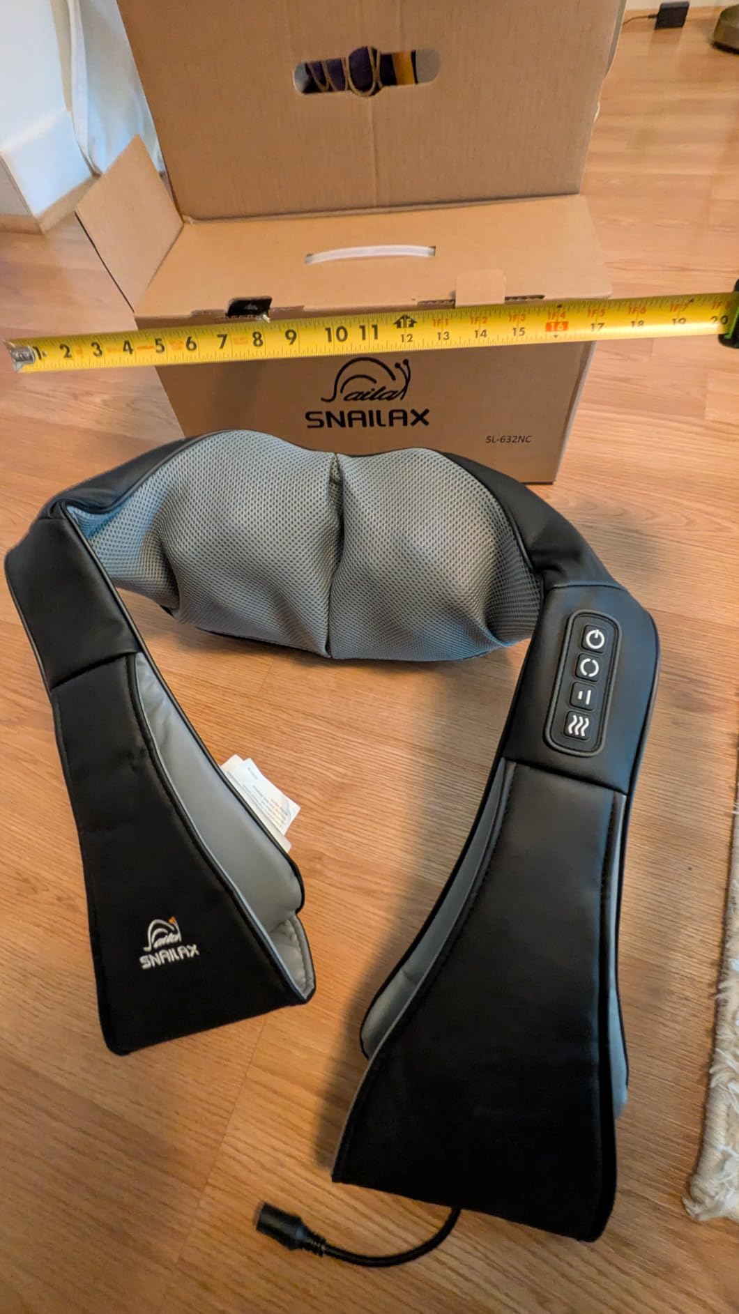 Snailax Cordless Massager - Shiatsu Neck and Shoulder Massager with Heat, FSA Eligible, Portable, Lumbar, Back Electric Massage Pillow, Gift for Woman, Mom, Dad customer photo 1