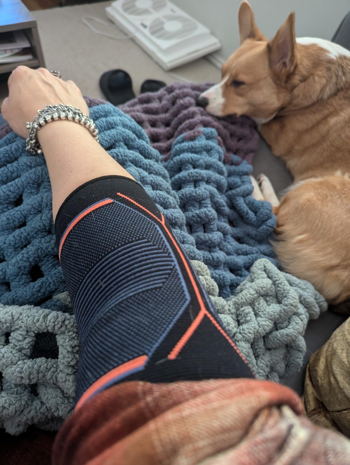 Kunto Fitness Elbow Brace Compression Support Sleeve (Shipped From USA) for Tendonitis, Tennis Elbow, Golf Elbow Treatment - Reduce Joint Pain During Any Activity! customer photo 2