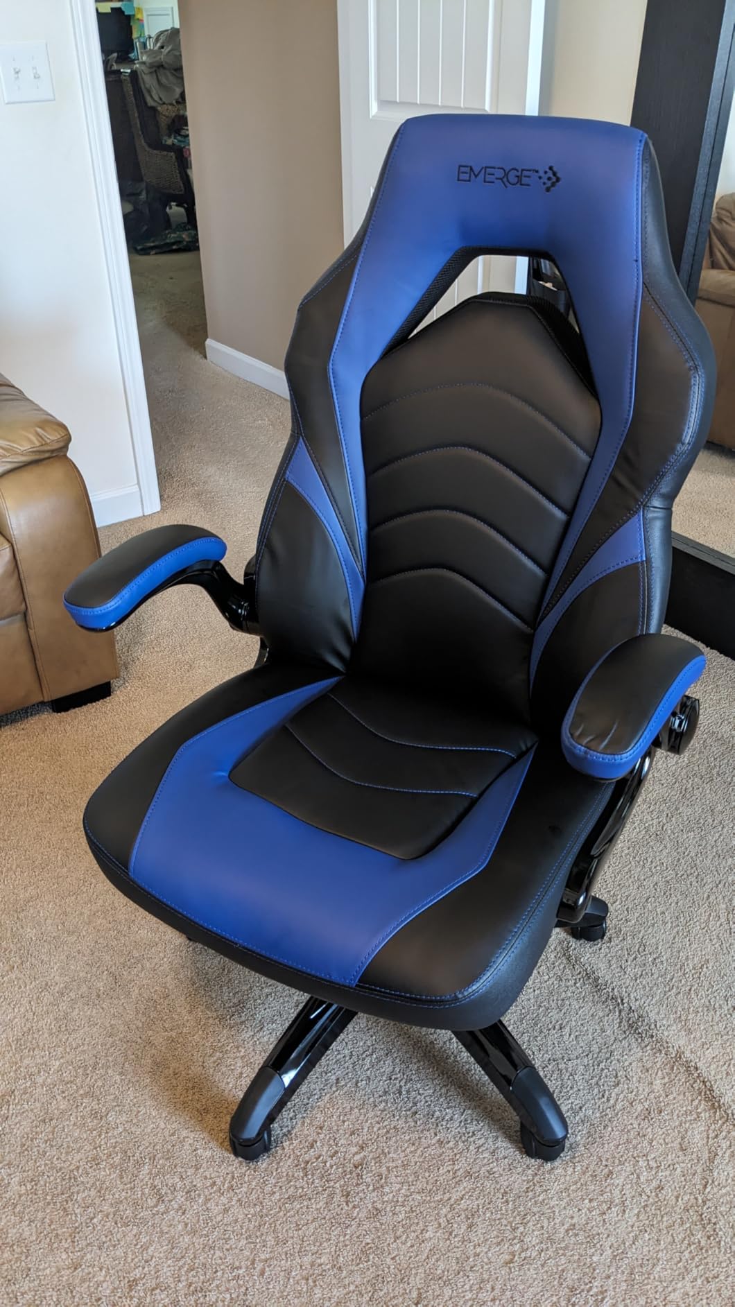 STAPLES Emerge Vortex Gaming Chair, Ergonomic, Adjustable Height, Swivel, Black customer photo 2