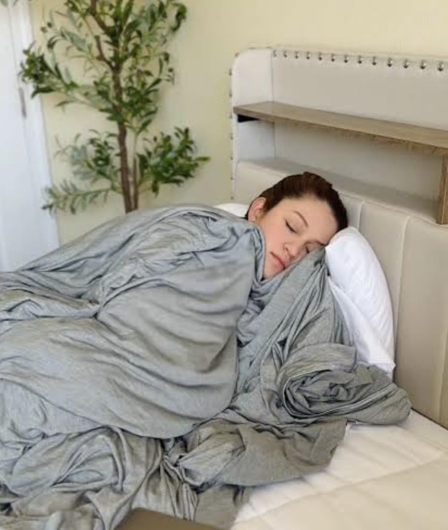 Elegear Arc-Chill 3.0 Cooling Blanket for Hot Sleepers, Twin Size, Grey customer photo 2