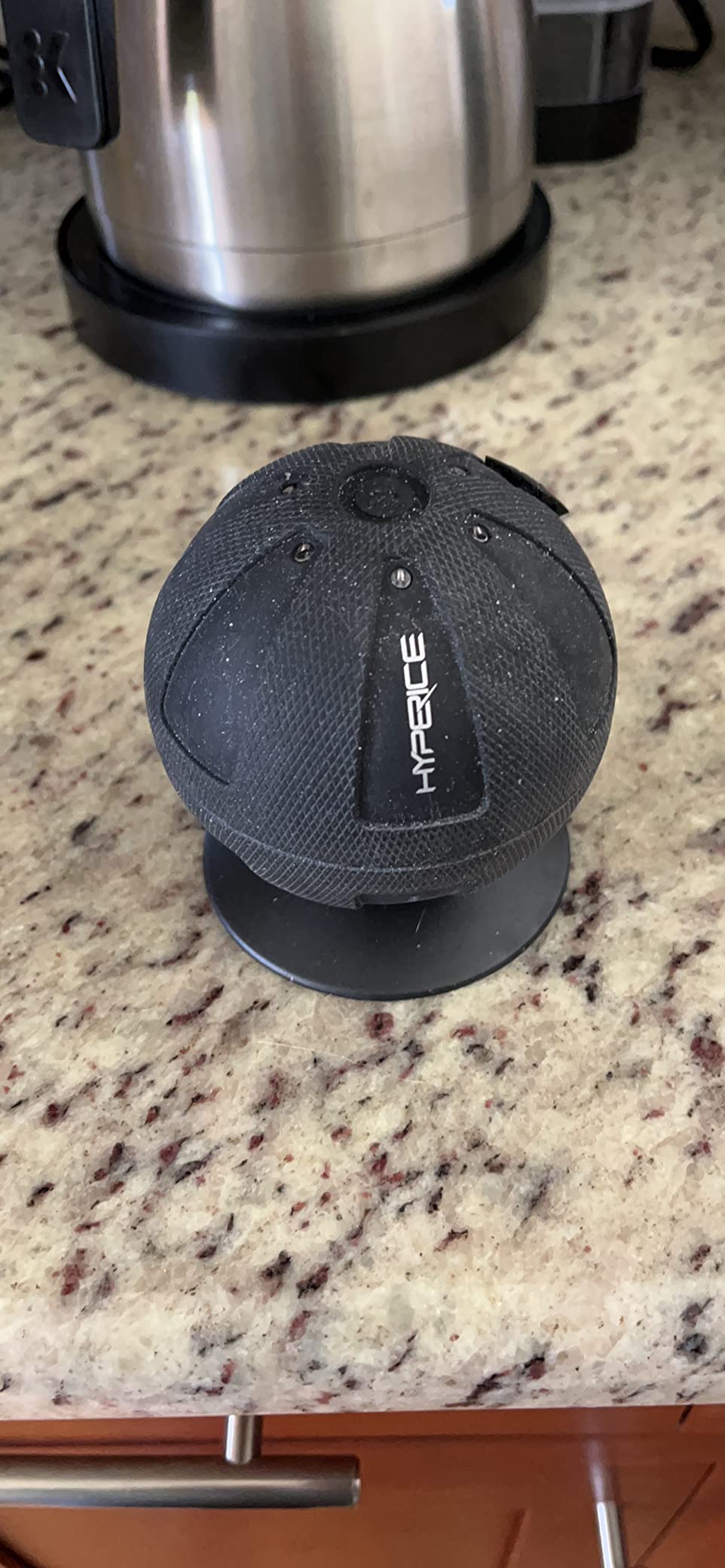 Hyperice Hypersphere Go - Vibrating Massage Ball for Muscle Recovery, Myofascial Release and Soreness Relief customer photo 2