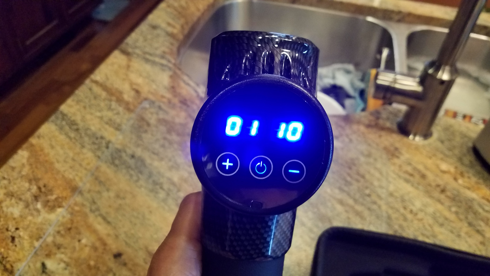 cotsoco Handheld Massager Mini Portable Vibrating Body Massager with LED Light for Hand Head Neck Back Legs Arms Pain Release, Battery Operated, Easy Hand Grip customer photo 2