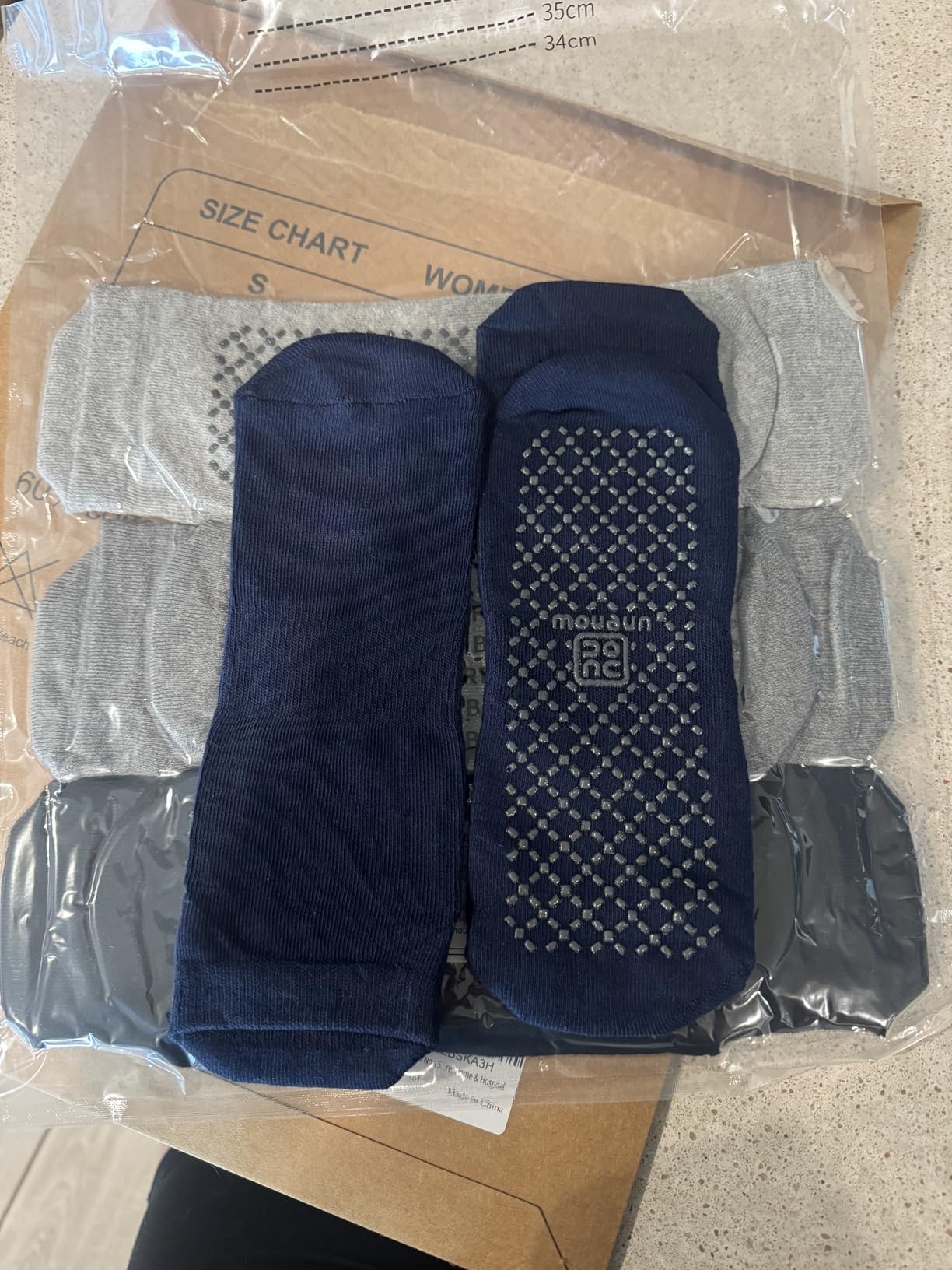 unenow Unisex Non Slip Grip Socks with Cushion for Yoga Pilates Barre Home & Hospital customer photo 2