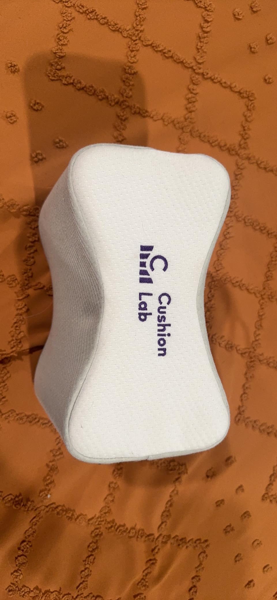 C CUSHION LAB Extra Support Orthopedic Knee Pillow for Side Sleepers - Healthy Alignment Leg Pillow for Sleeping - Hip, Pregnancy, Sciatica, & Back Pain Relief - Memory Foam Contour Wedge - Large Size customer photo 1