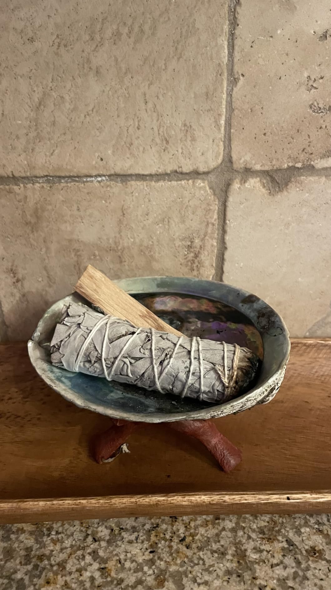 Purple Canyon Smudge Kit (Beginner's Gift Set) - 3 White Sage Smudge Sticks, 2 Palo Santo, Abalone Shell, Smudge Feather w/Stand + Smudging Guide for Home Cleansing & Healing Meditation Rituals customer photo 1