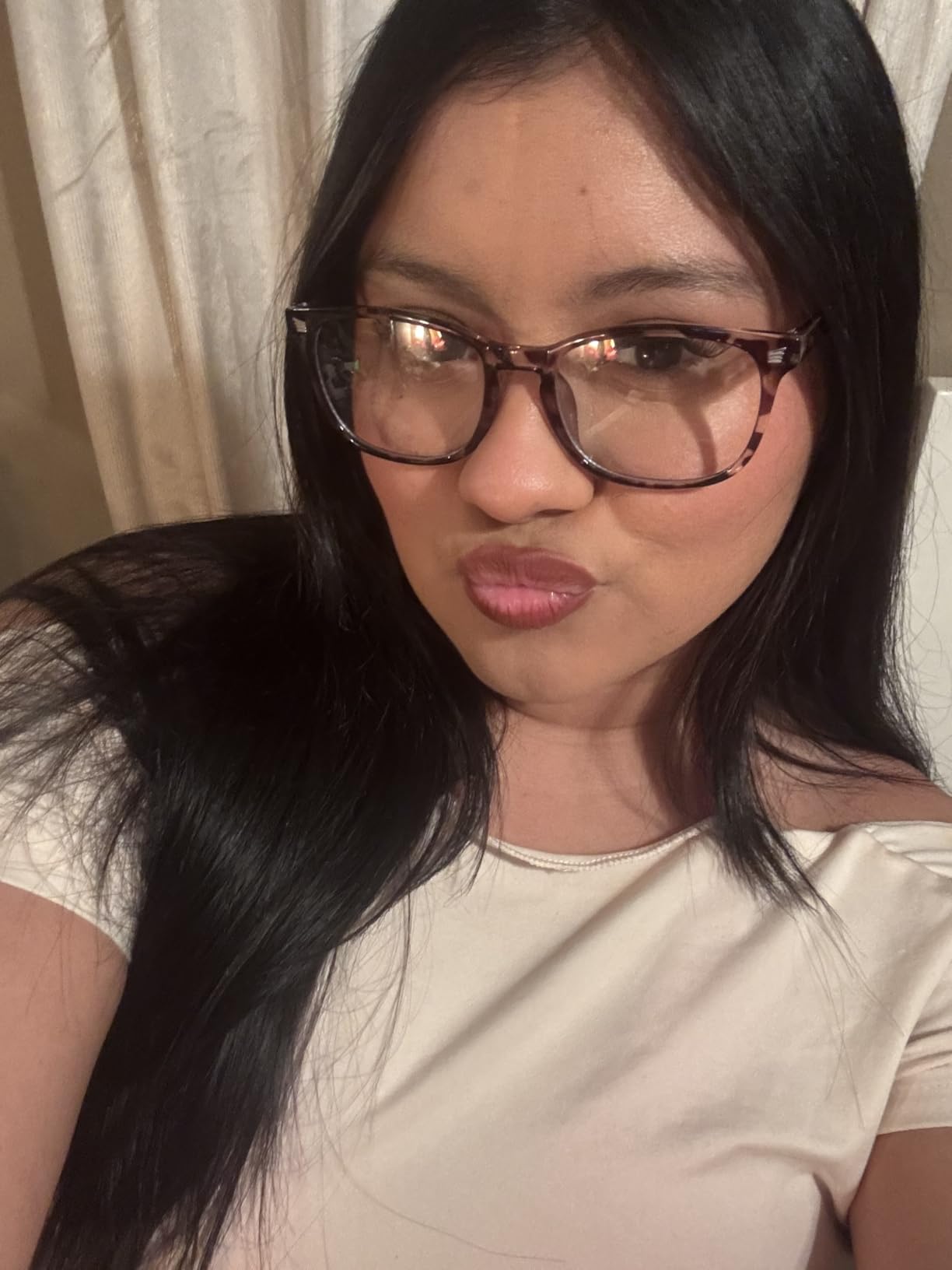 Gaoye Stylish Eyewear Frame Accessories - Blue Light Glasses for Woman - Computer Glasses for Blue Light Blocking customer photo 2
