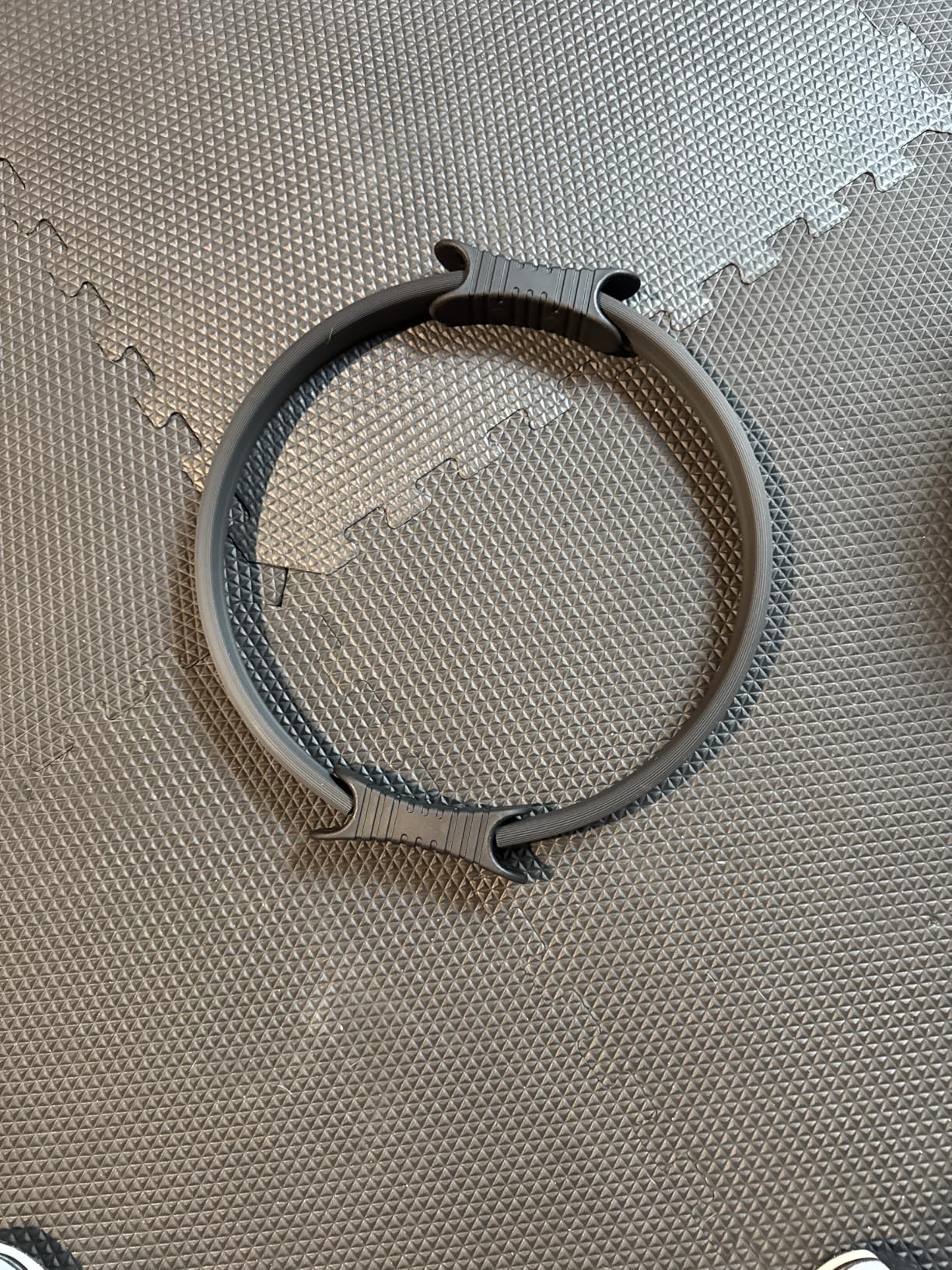 Gaiam Pilates Ring Fitness Circle - Lightweight & Durable Foam Padded Handles, Flexible Resistance Exercise Equipment for Toning Arms, Thighs/Legs & Core customer photo 2