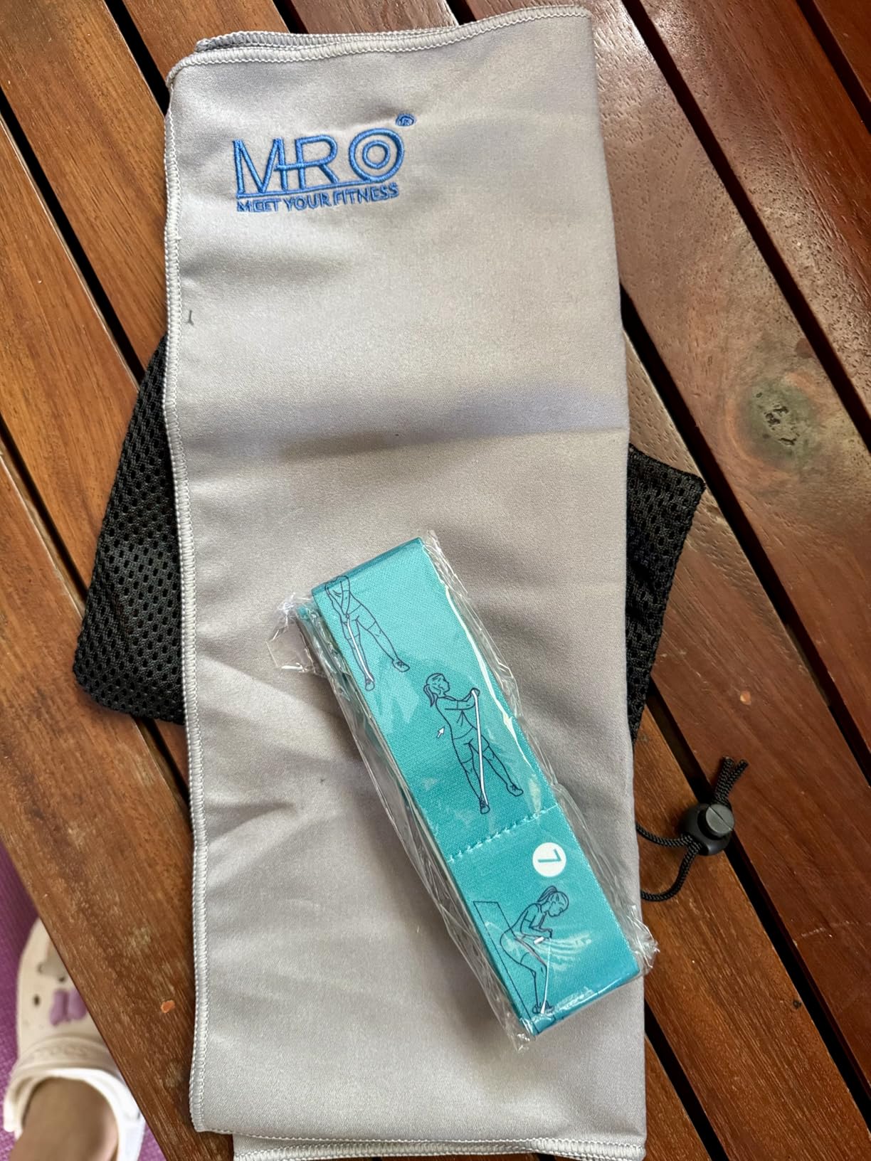 MRO Extra Large Yoga Mat, 12'x6'/9'x6'/7'x5'/6'x4' (9MM) Extra Wide and Thick Exercise Mats for Home Gym Workout, Non-Slip, Soft for Women and Men Fitness, Ideal for Barefoot Yoga, Pilates, Stretching customer photo 1