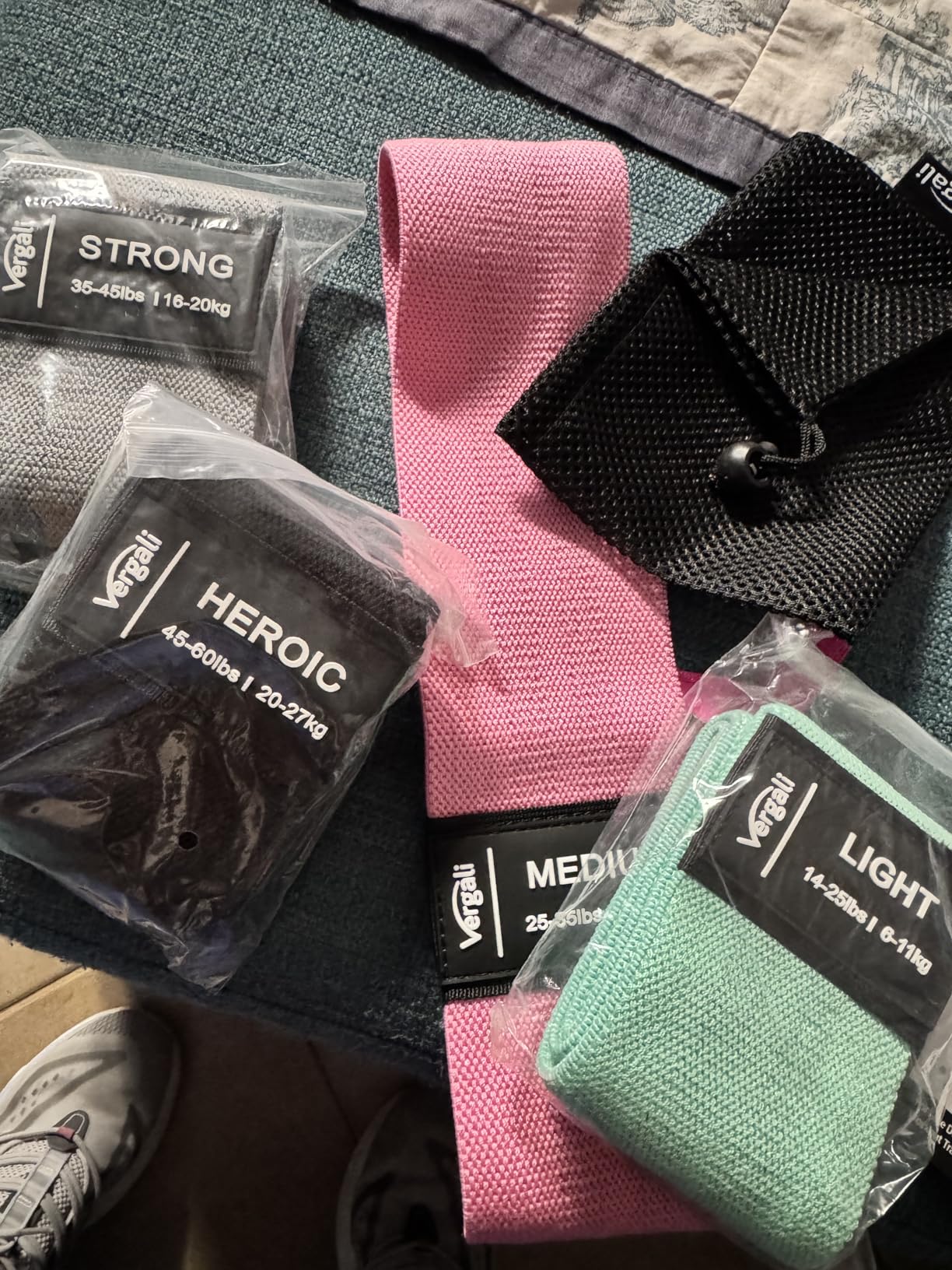 Resistance Bands for Working Out with Workout Bands Guide. 4 Booty Bands for Women Men Fabric Elastic Bands for Exercise Bands Resistance Bands for Legs Bands for Working Out Hip Thigh Glute Bands Set customer photo 2