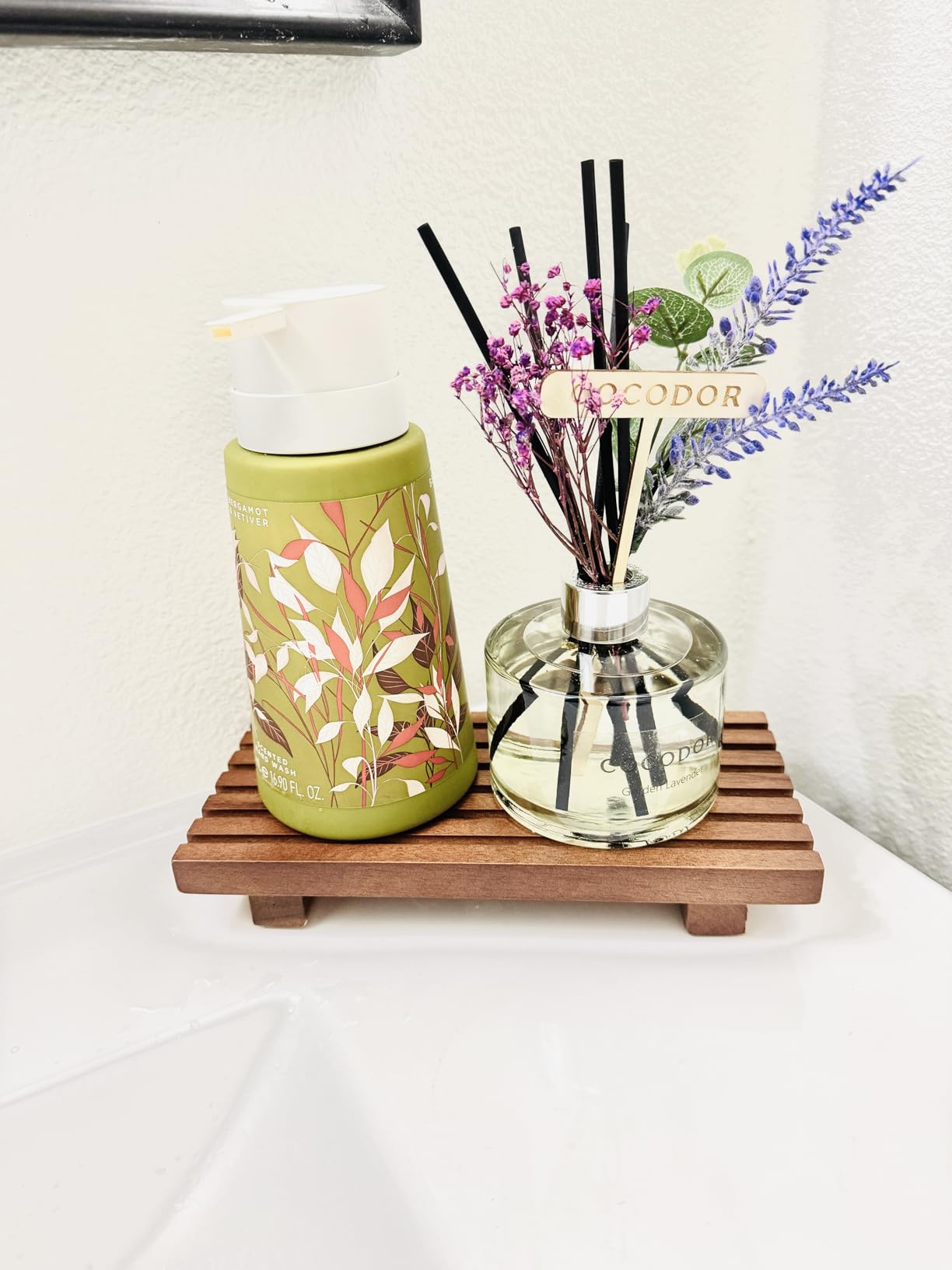 COCODOR Lavender Reed Diffuser, Garden Lavender, 6.7oz (200ml), Home Decor & Office Decor, Fragrance and Gifts customer photo 2