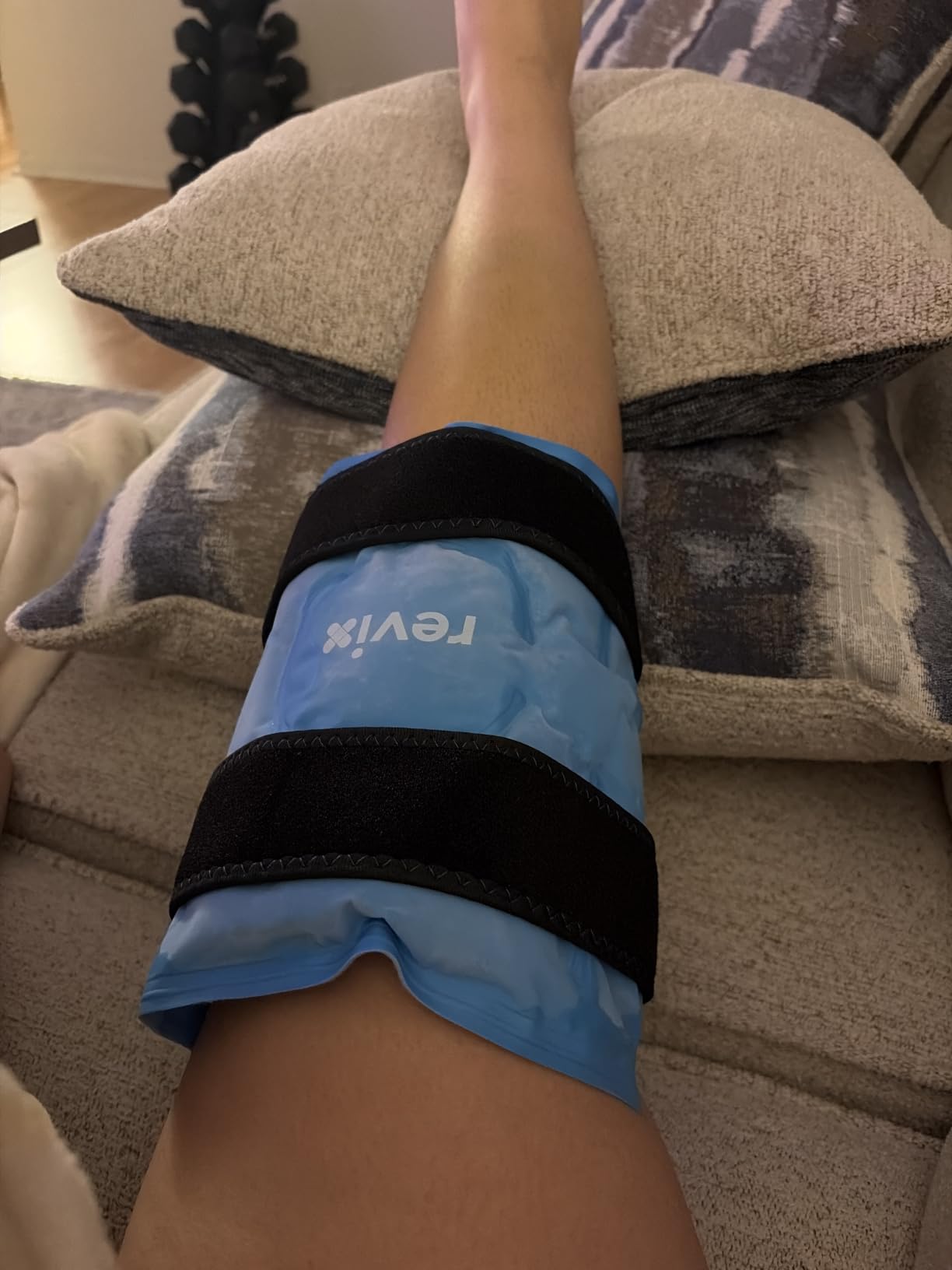 REVIX Ice Pack for Knee Pain Relief, Reusable Gel Ice Wrap for Leg Injuries, Swelling, Knee Replacement Surgery, Cold Compress Therapy for Arthritis, Meniscus Tear and ACL customer photo 2