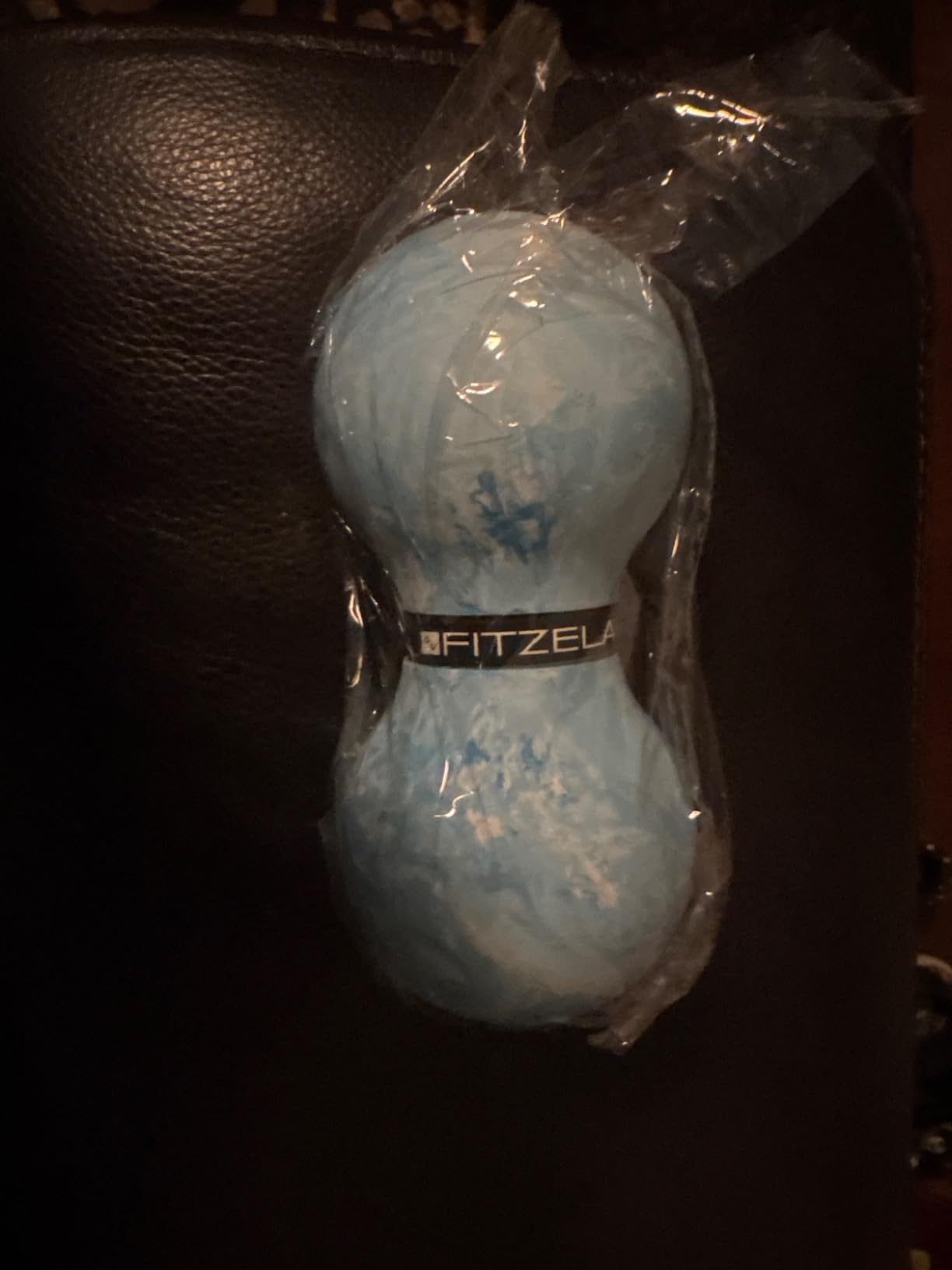 FITZELAR Double Lacrosse Massage Ball for Myofascial Release, Quality Certification, Massage Deep Tissue for Waist Back Feet, Trigger Point Therapy, Muscle Knots, Peanut Massage Ball for Muscle Pain customer photo 2