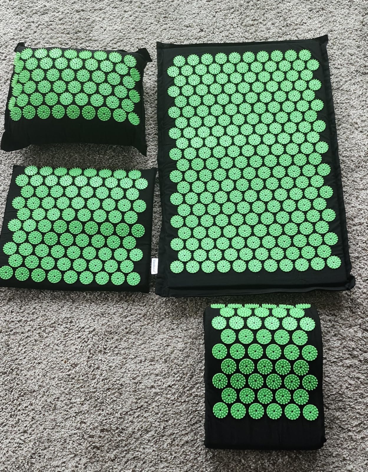 XiaoMaGe Acupressure Mat and Pillow Set with Bag - Large Size 28.7 X 16.5 inch Acupuncture Mat for Neck & Back Pain, Muscle Relaxation Stress Relief customer photo 2