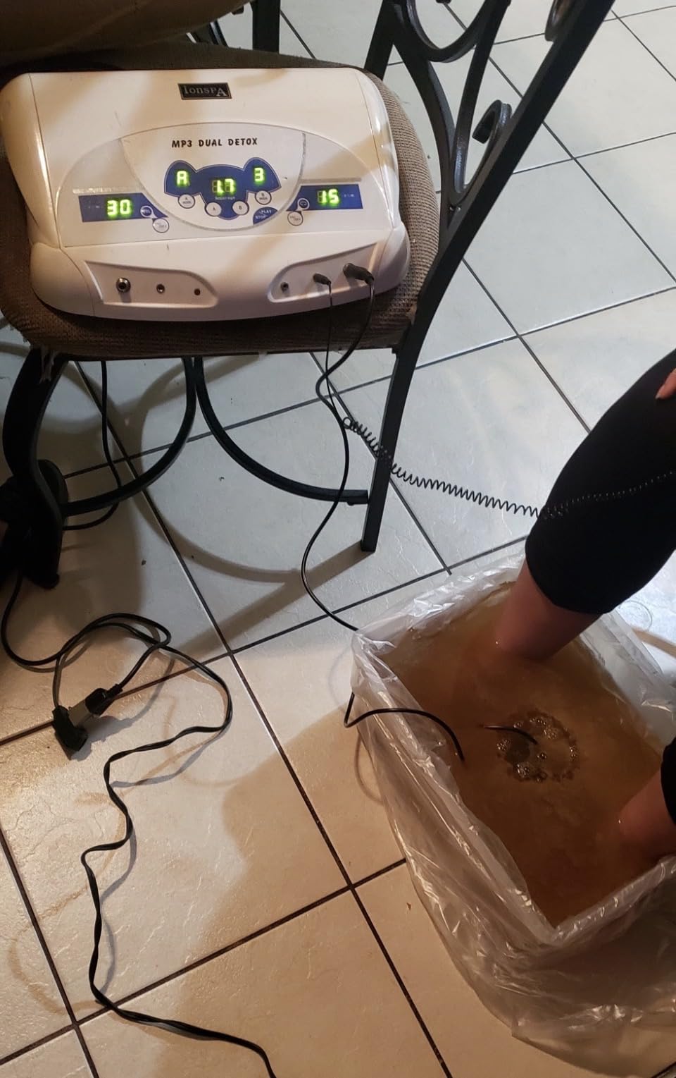 veicomtech Dual Ionic Foot Bath Detox Machine, Ion Detox Foot Bath Spa Cleanse System for 2 Users, Foot Detox Machine with MP3 Music Player, 2 Array, 2 Wrist Band, 5 Liners customer photo 1