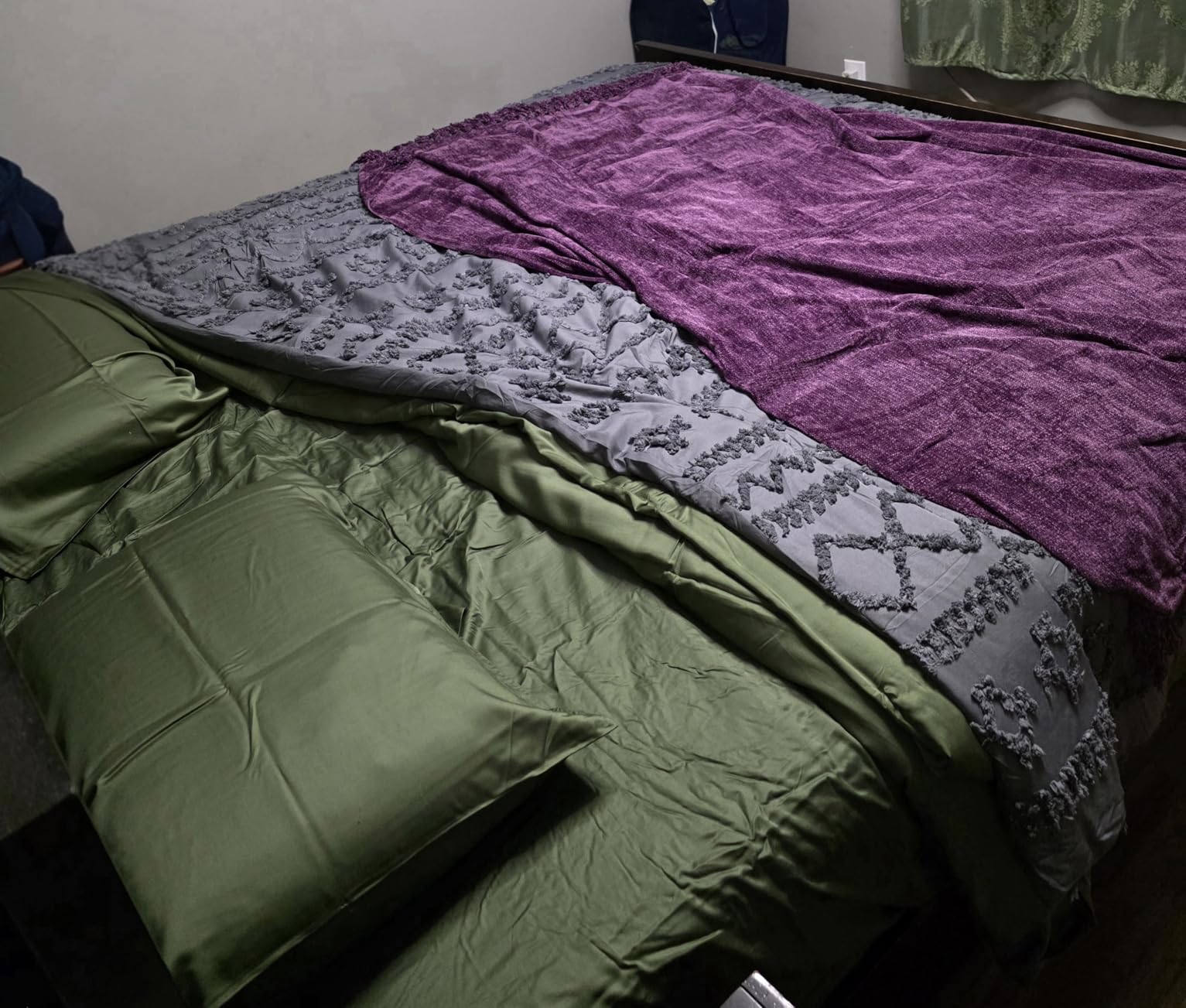 DECOLURE 100% Viscose Derived from Bamboo Sheets Queen Size - Luxury 4 Pc Naturally Cooling Sheets, Ultra Soft Bed Set - Deep 17
