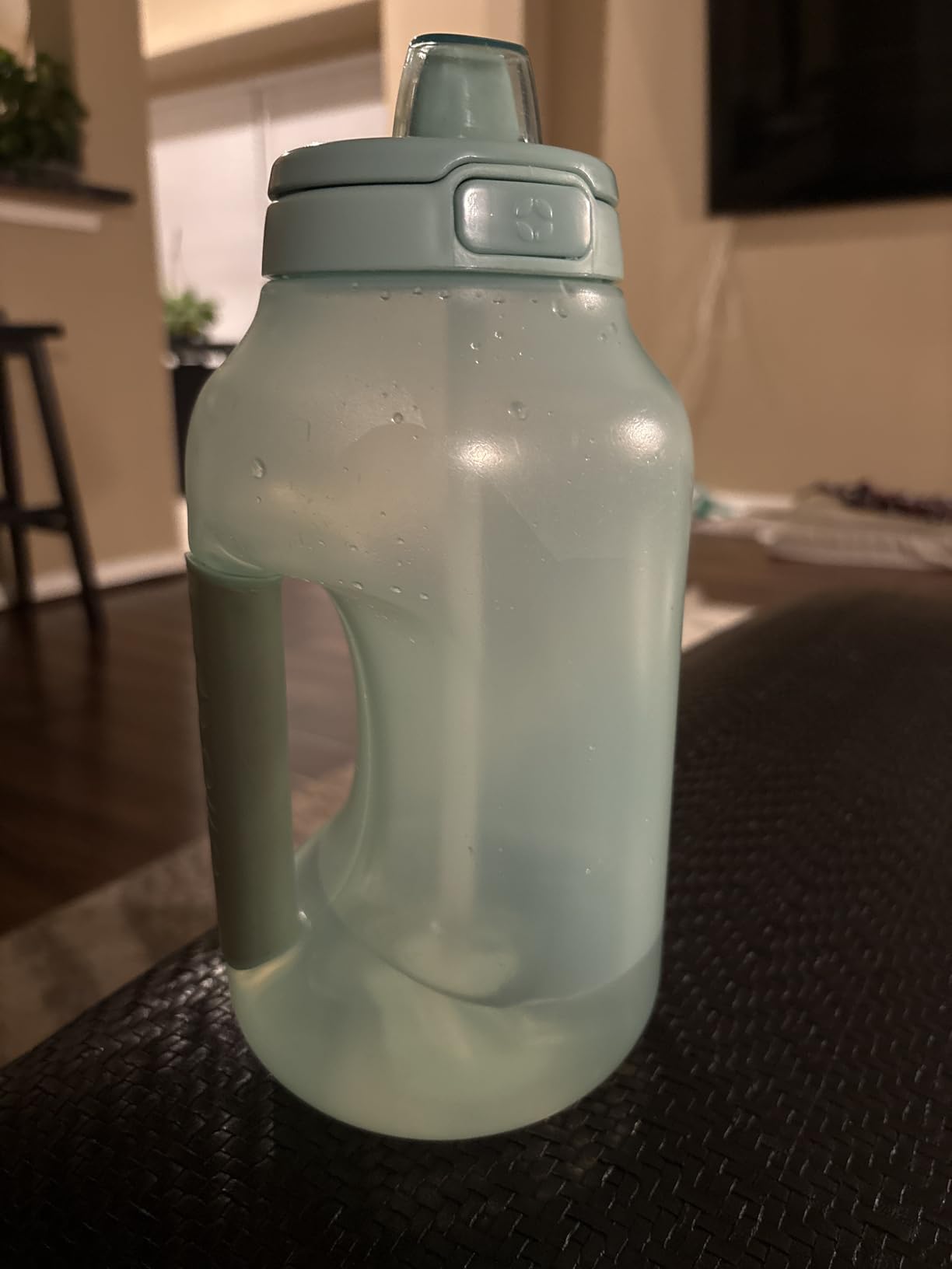 Ello Hydra 64oz Half Gallon Water Jug with Handle and Motivational Time Markers for All Day Hydration, Plastic Reusable Water Bottle with Straw and Locking, Leak Proof Lid, BPA Free, Halogen Blue customer photo 2