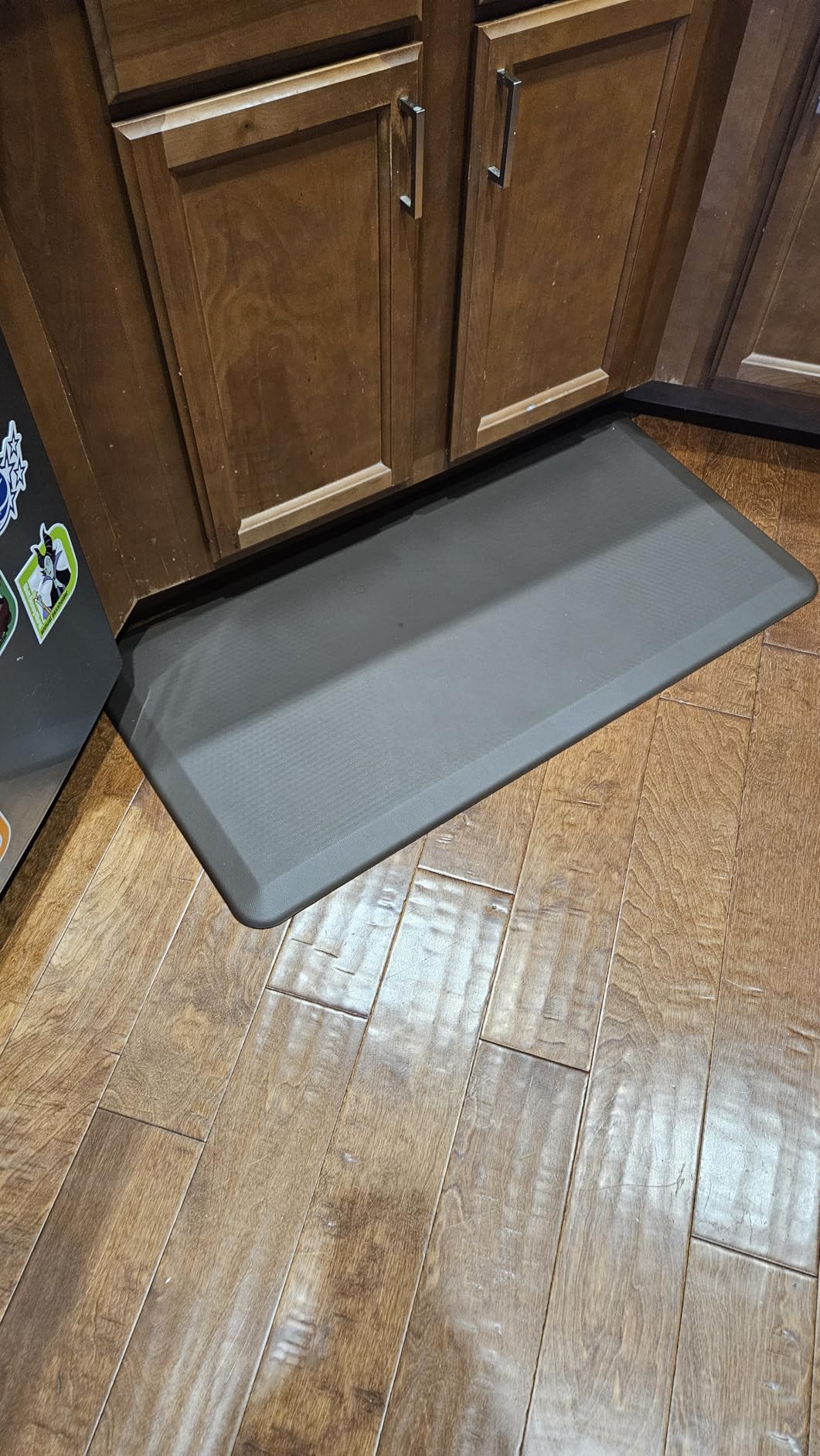 GORILLA GRIP Comfortable Cushioned Kitchen Mats for Floor, 1/2 Inch Thick Ergonomic Standing Desk Anti Fatigue Mat, Waterproof and Stain Resistant Pebbled Top, Padded Foam Rug, 17x29 + 17x59, Black customer photo 2