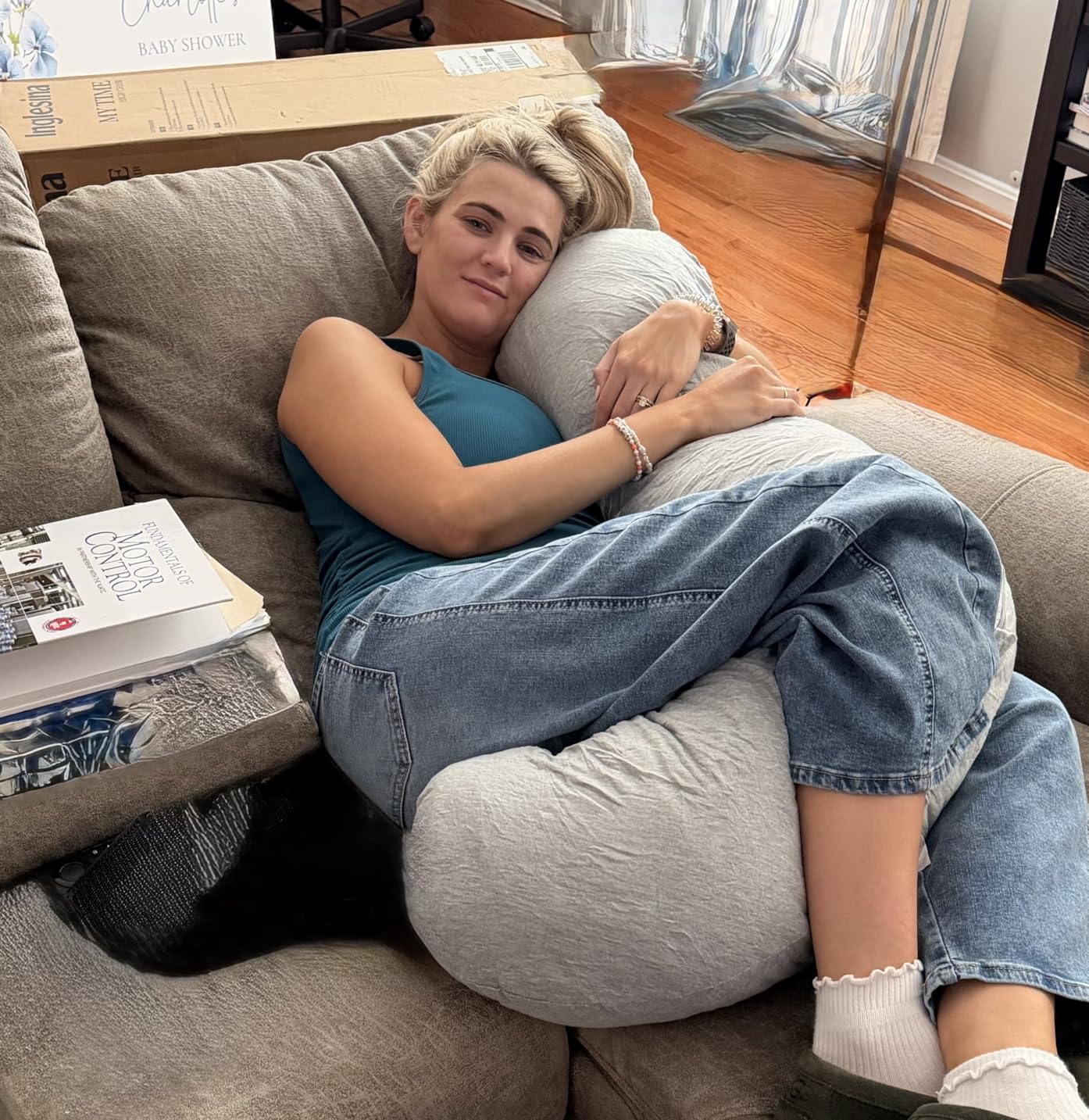 Momcozy Pregnancy Pillows for Side Sleeping, J Shaped Maternity Body Pillow for Pregnancy, Soft Pregnancy Pillow with Jersey Cover for Head Neck Belly Support, Grey customer photo 2