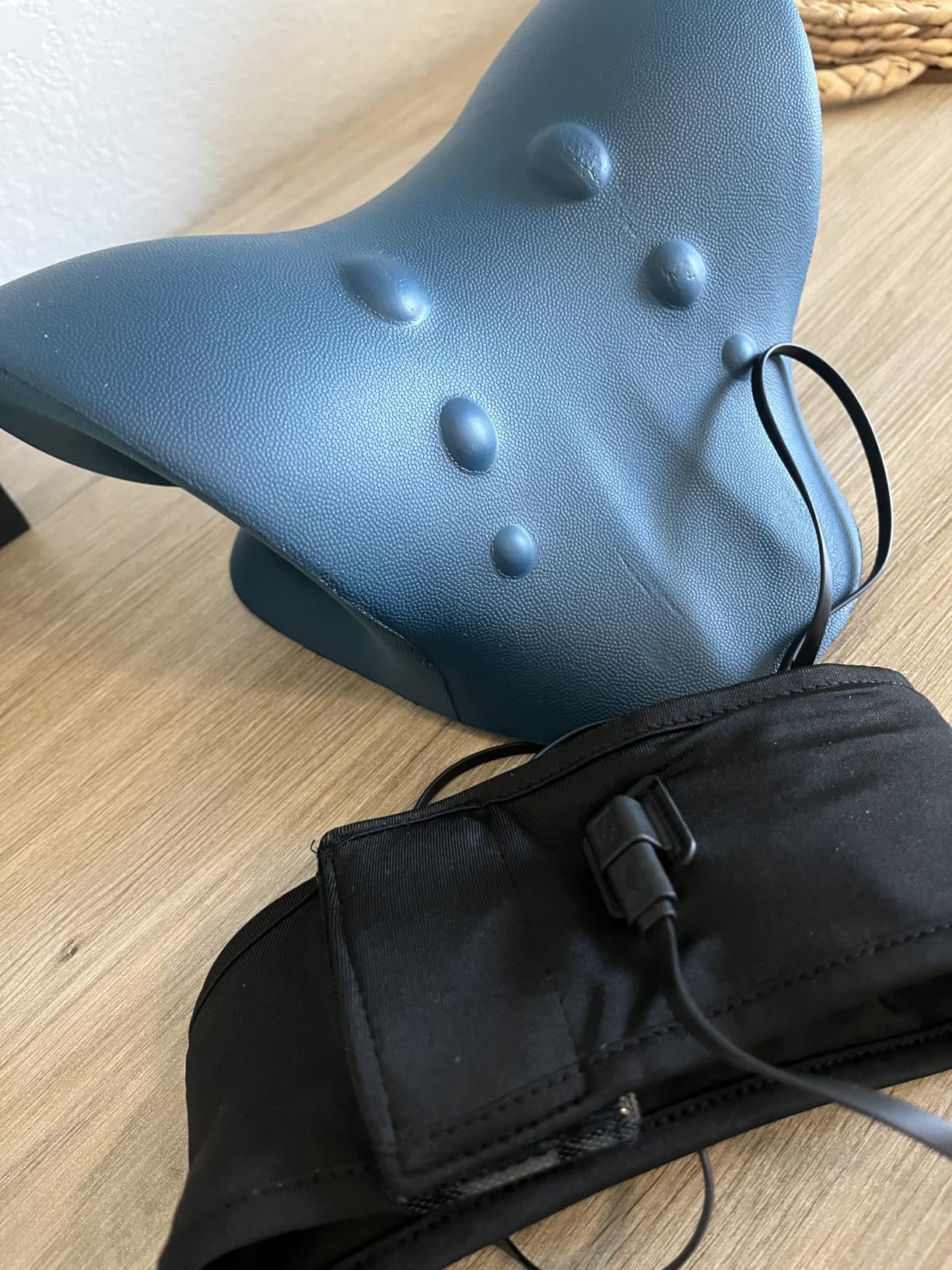 Neck Stretcher for Neck Pain Relief, Heated Cervical Traction Device Pillow with Graphene Heating Pad, Neck and Shoulder Relaxer for TMJ Pain Relief and Cervical Spine Alignment (Dark Blue) customer photo 1