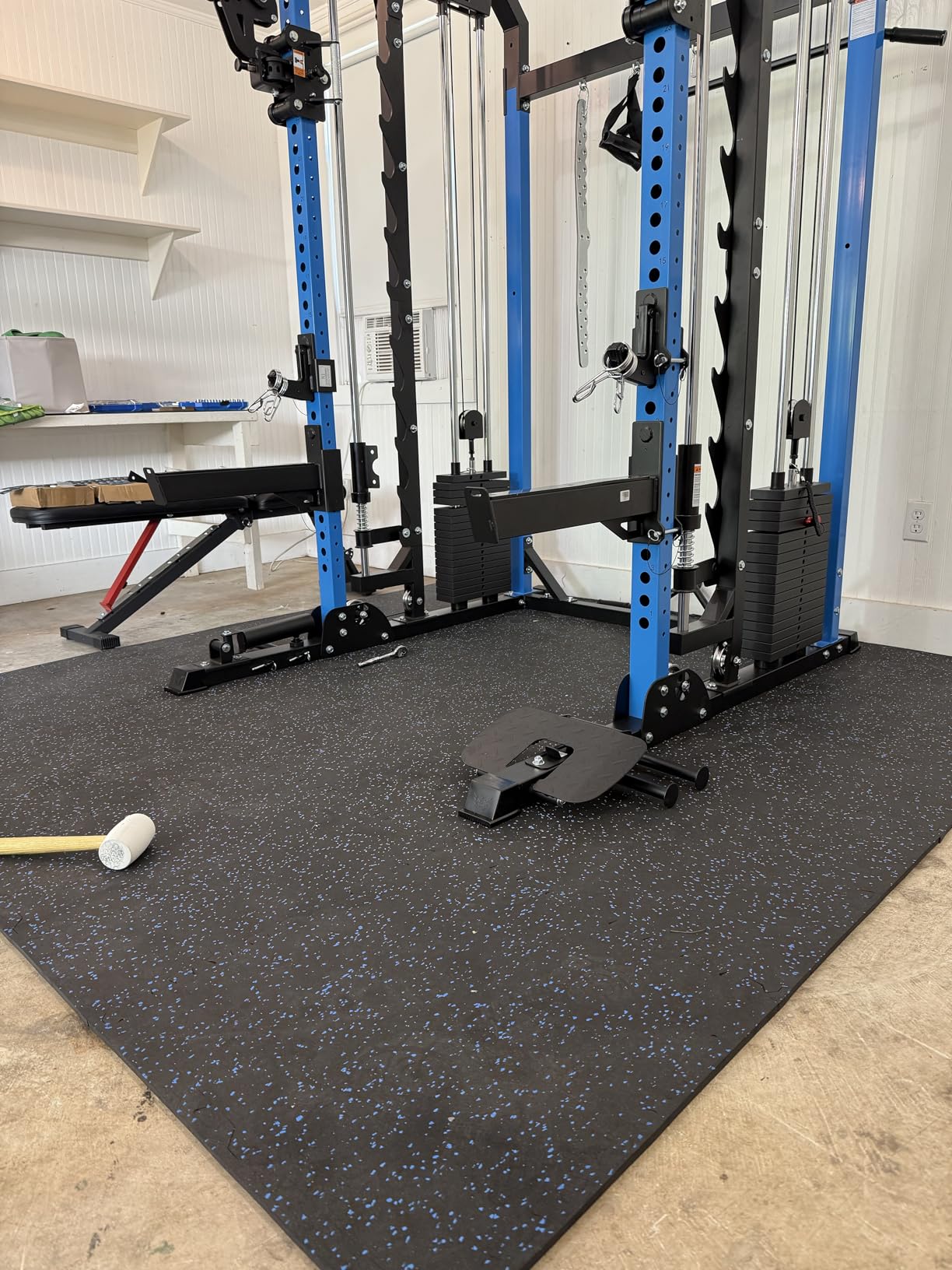 SUPERJARE 0.56'' Thick 12 Pcs 48 Sq Ft Rubber Top Exercise Equipment Mats, High Density EVA Foam Mats with Rubber Top, Interlocking Gym Flooring for Home Gym, Protective Workout Mat, Black/Grey customer photo 2
