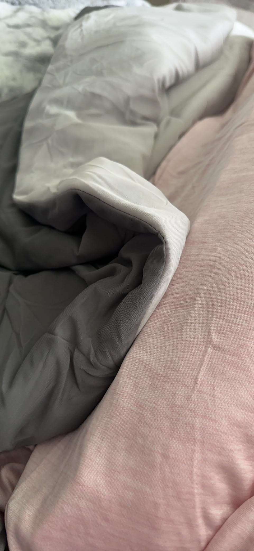 HOMFINE Cooling Blanket for Hot Sleepers - Summer Blanket Thin Lightweight Breathable Soft Double Side Enhanced Cooling for Bed Couch Sofa, Keep Cool for Night Sweats (Grey, 60 x 80 inches) customer photo 2