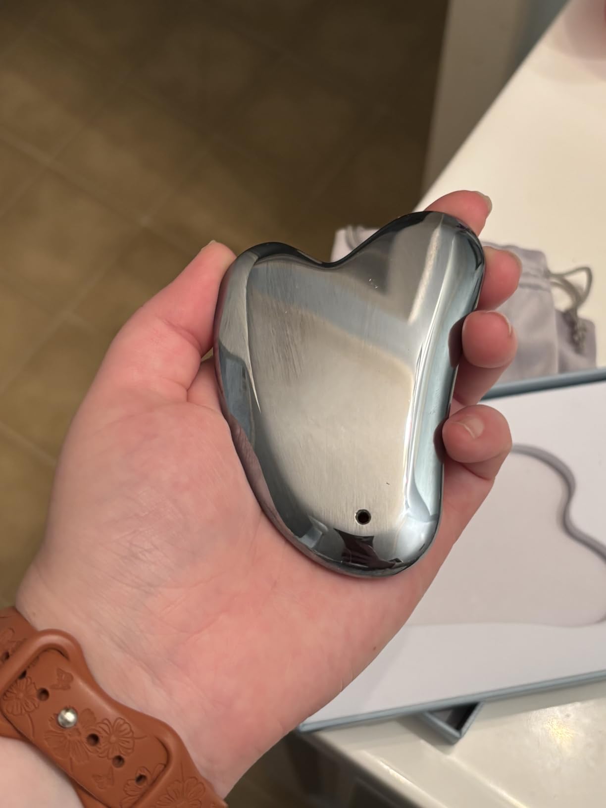 Rena Chris Gua Sha Facial Tools, Stainless Steel Guasha Tool for Acupuncture, Manual Massage Tool for Jawline Sculpting and Puffiness Reducing, Gua Sha Facial Massage Tool, Skin-Care Gift (Silver) customer photo 2