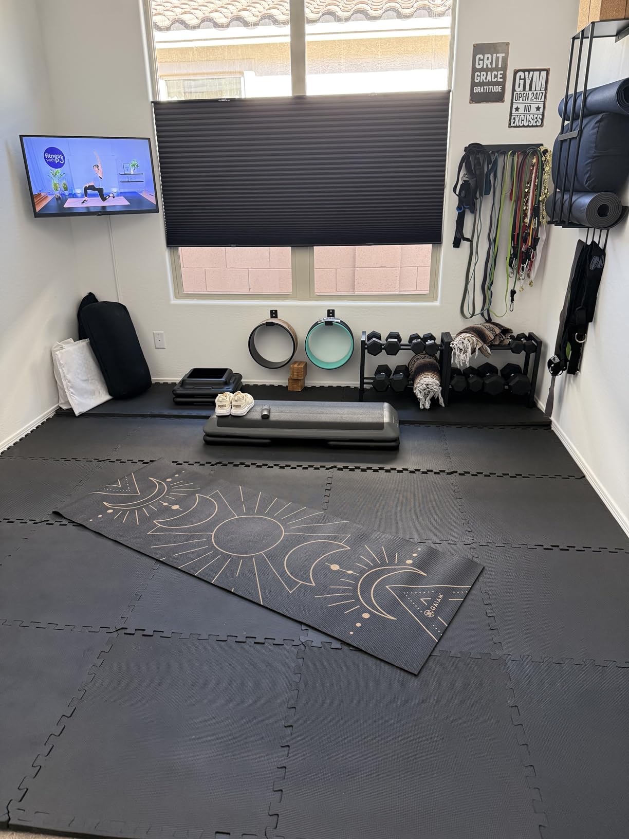 Gaiam Yoga Mat - Premium Print Reversible Extra Thick Non Slip Exercise & Fitness Mat for All Types of Yoga, Pilates & Floor Workouts customer photo 2