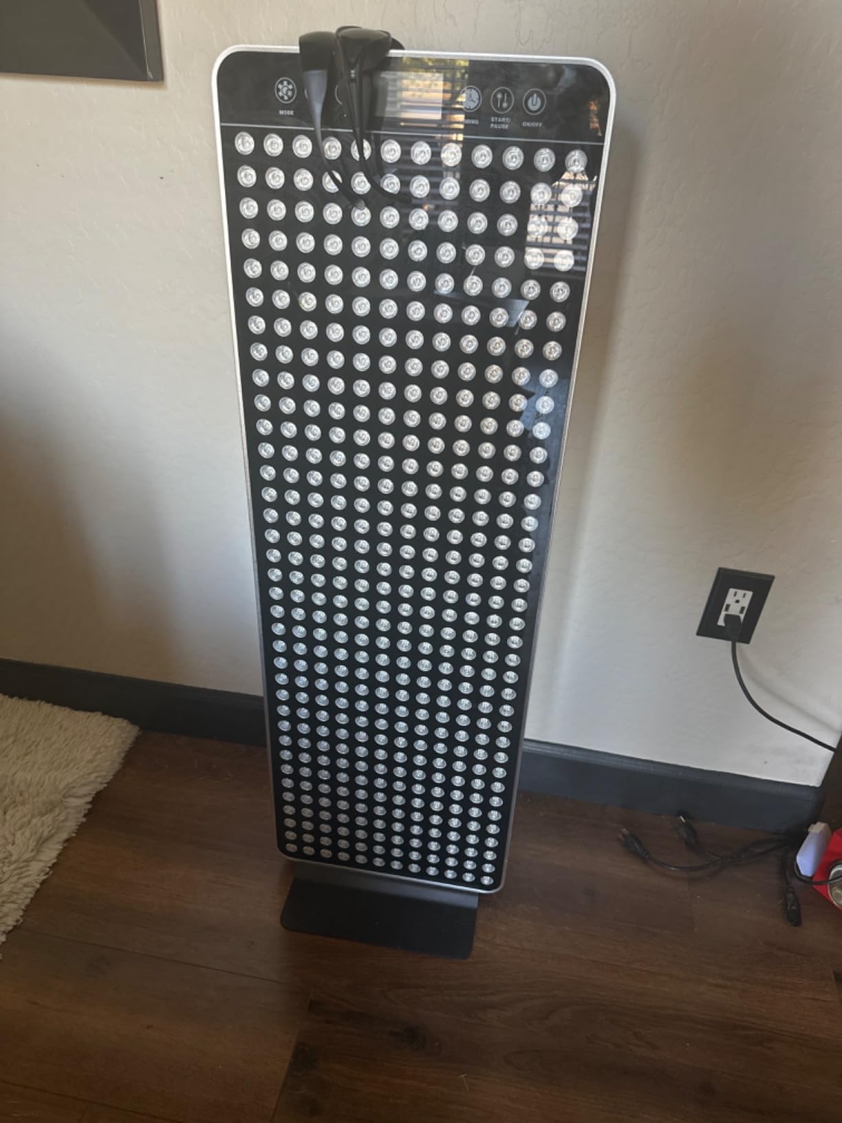 Exesas Elite-Pro Series 9-Wavelengths Red Light Therapy Device for Full Body Near Infrared Dual-Chip Clinical Grade LED Panel for Skin, Weight, Pain with Stand & Remote (Elite-PRO 360LED) customer photo 1