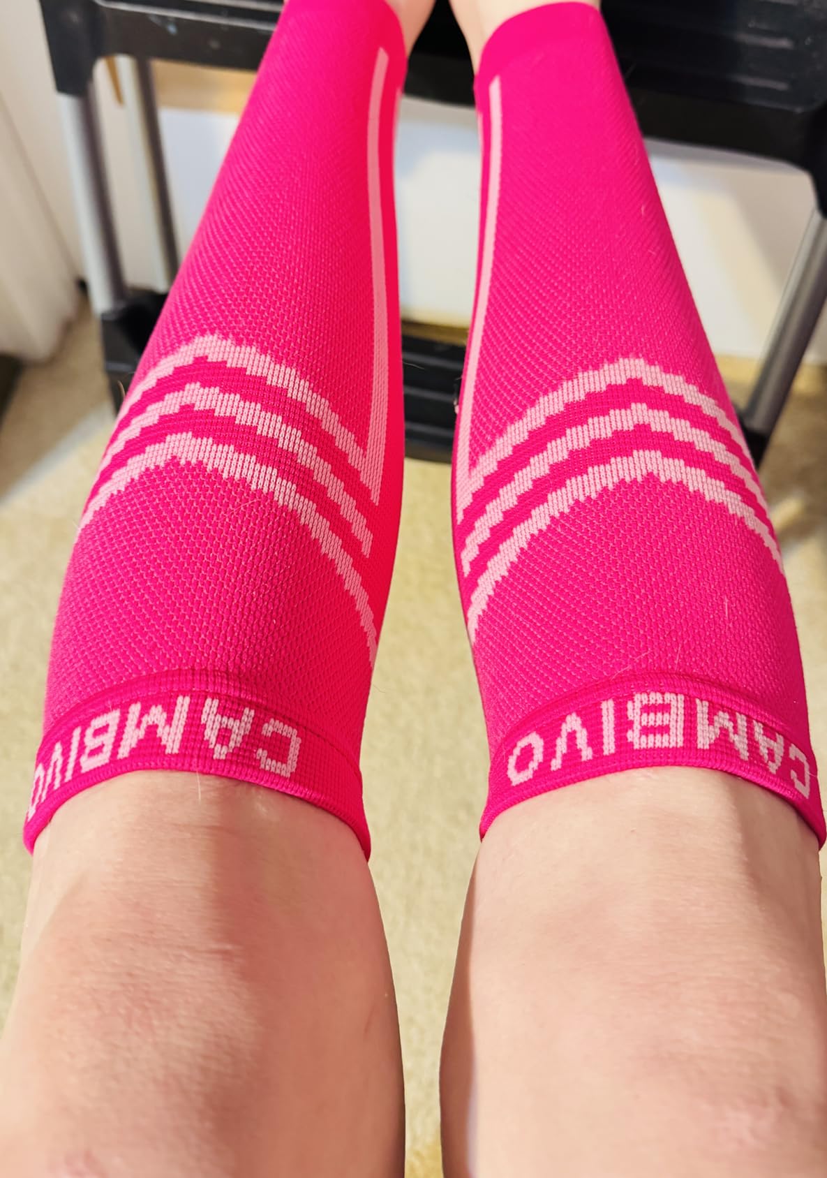 CAMBIVO Calf Compression Sleeve Men & Women- Shin Splint Brace Support for Legs Pain Relief, Varicose Vein Treatment customer photo 1