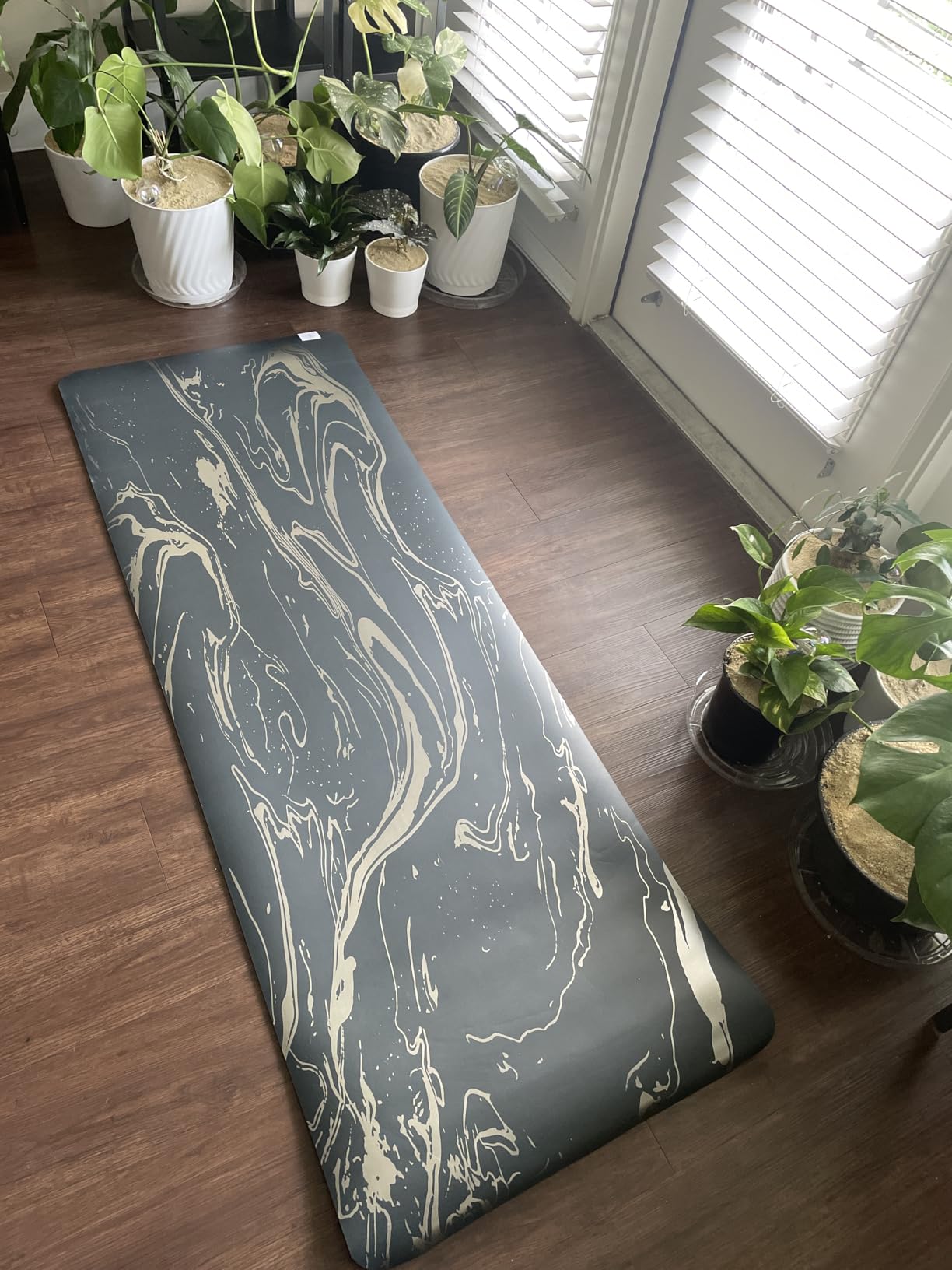 Gaiam Dry-Grip Yoga Mat 5mm Hot Yoga customer photo 2