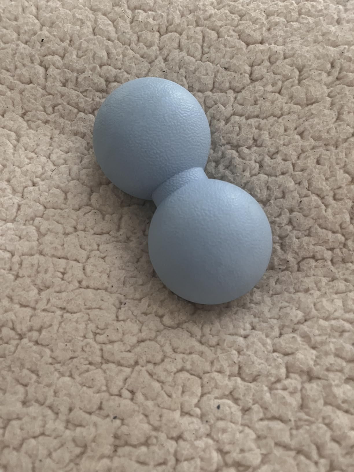 Hard Peanut Massage Ball, Double Lacrosse Massage Ball. Deep Tissue Massage Roller Mobility Ball for Physical Therapy Myofascial Release Muscle Relaxer Acupoint Massage (Blue) customer photo 1