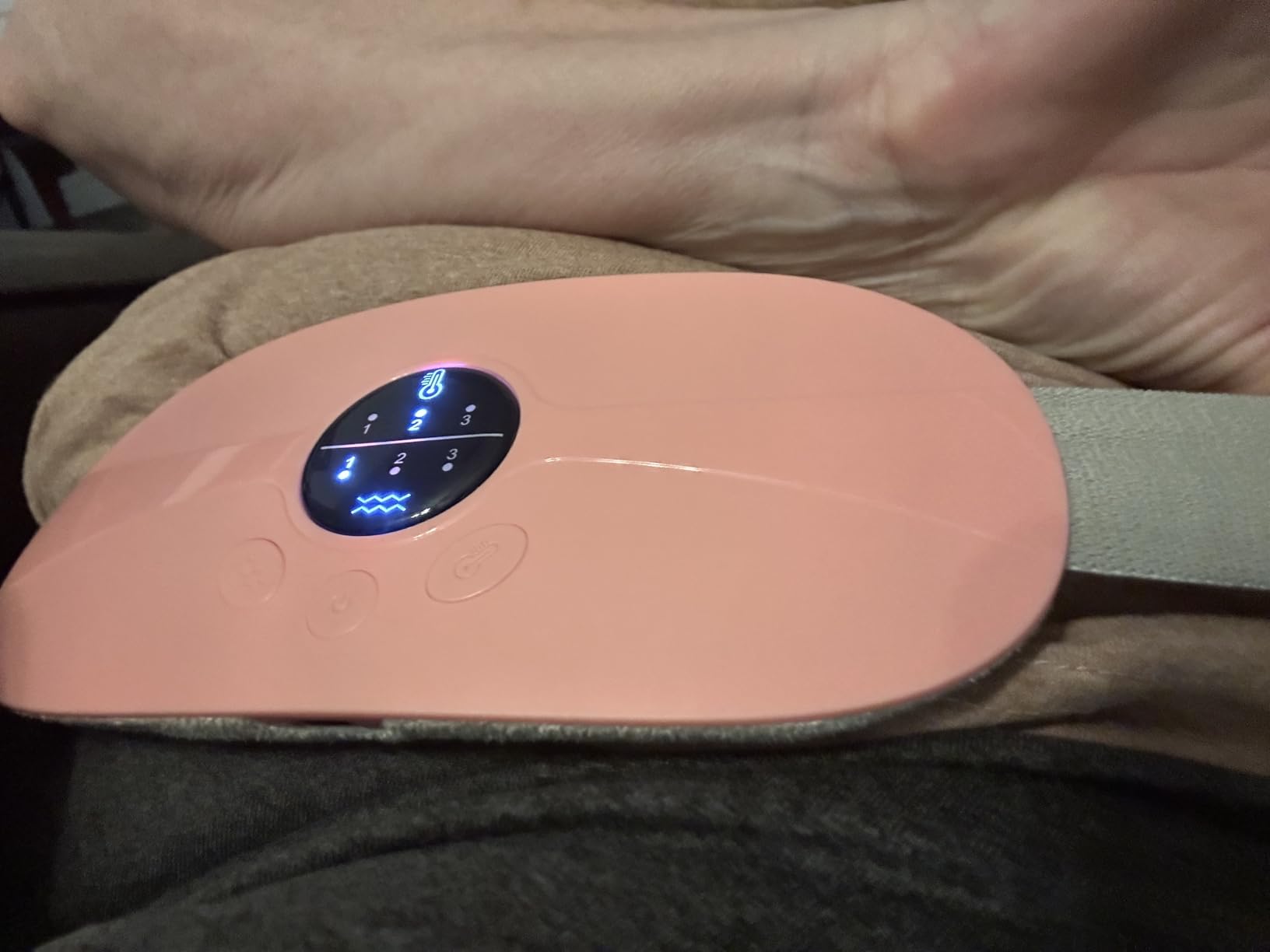 Portable Heating Pad, 5s Fast Heating, 3 Heat Levels and 3 Massage Modes, Heating Pad for Period Cramps for Women and Girls(Pink) customer photo 1