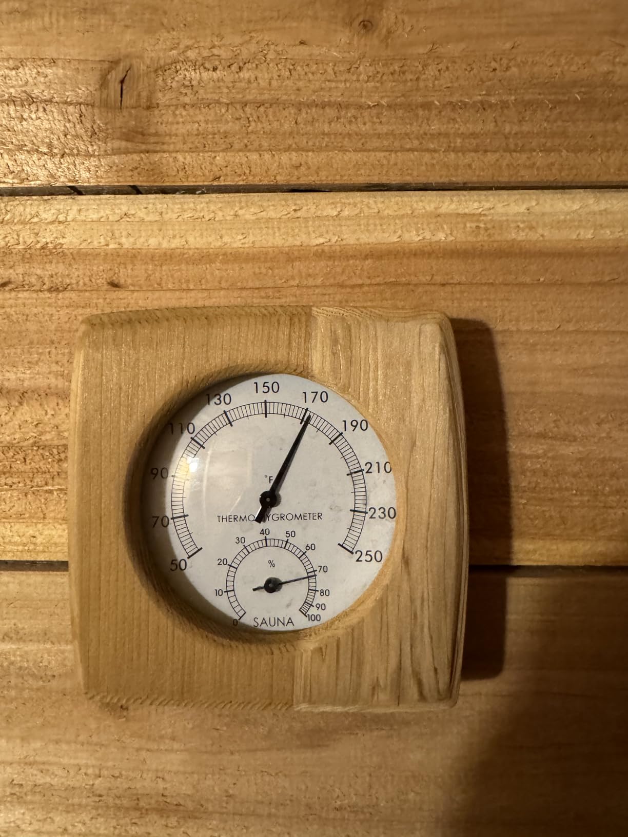 VEVOR Sauna Heater, 220V Electric Sauna Stove, Steam Bath Sauna Heater 3h Timer and Adjustable Temp for Max. 176-318 Cubic Feet (6KW) FCC Certification customer photo 2